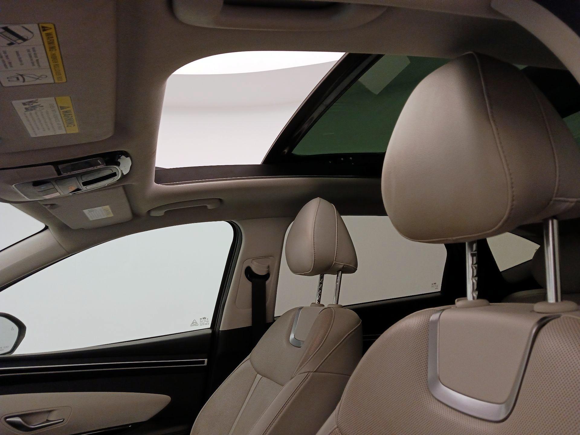 Thumbnail: 2022 Hyundai Tucson - 20