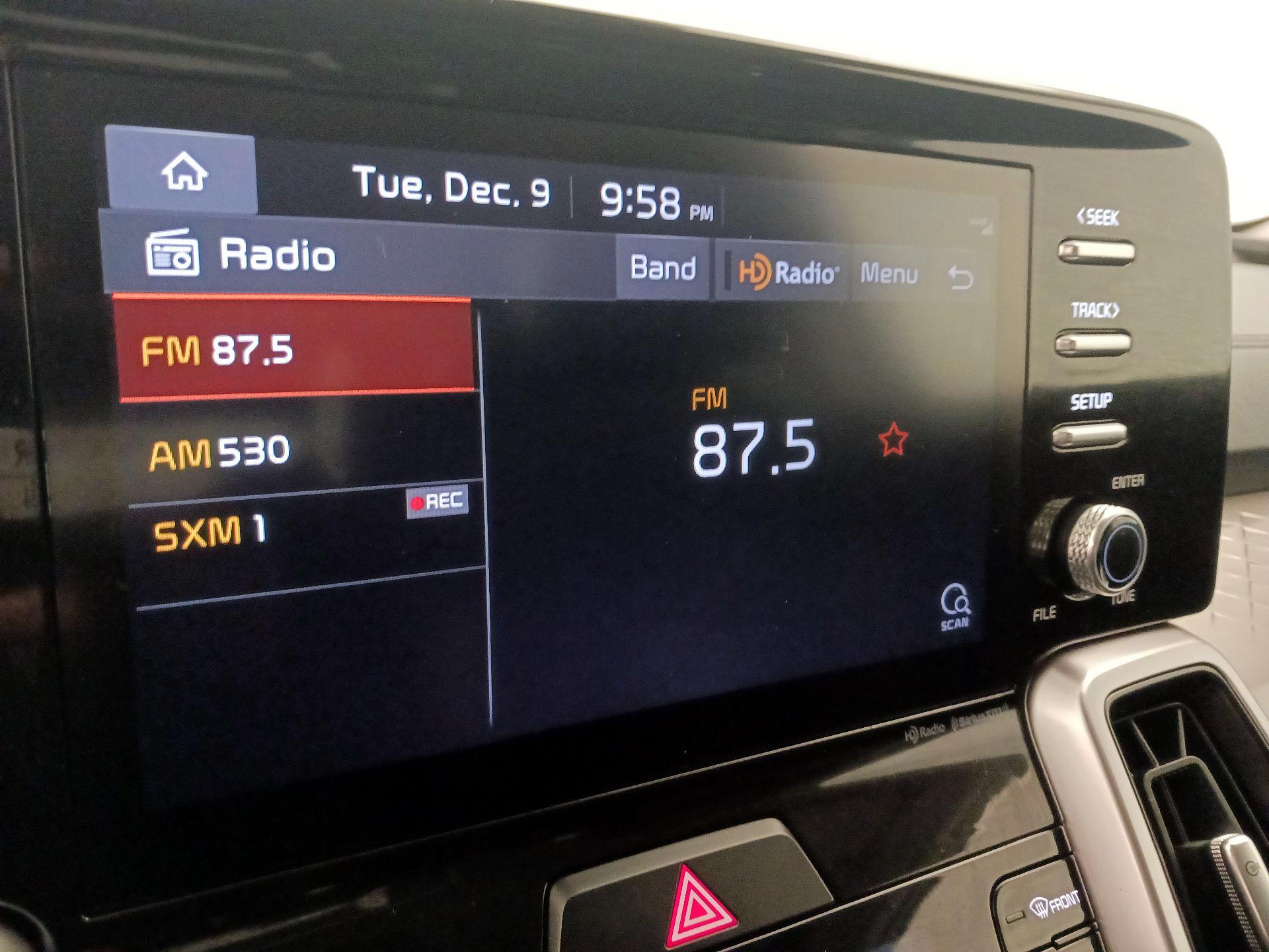 Thumbnail: 2021 Kia Sorento - 15