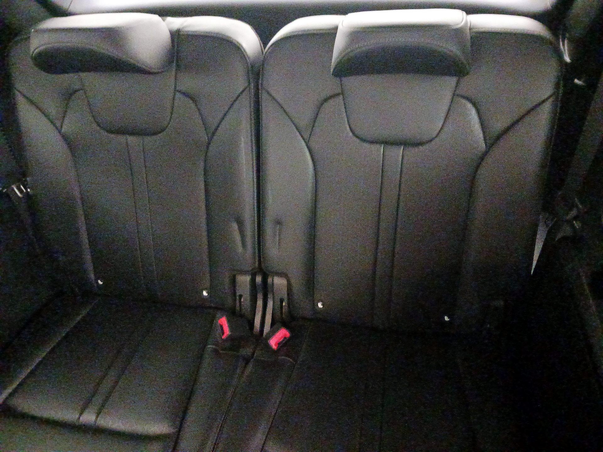 Thumbnail: 2021 Kia Sorento - 20