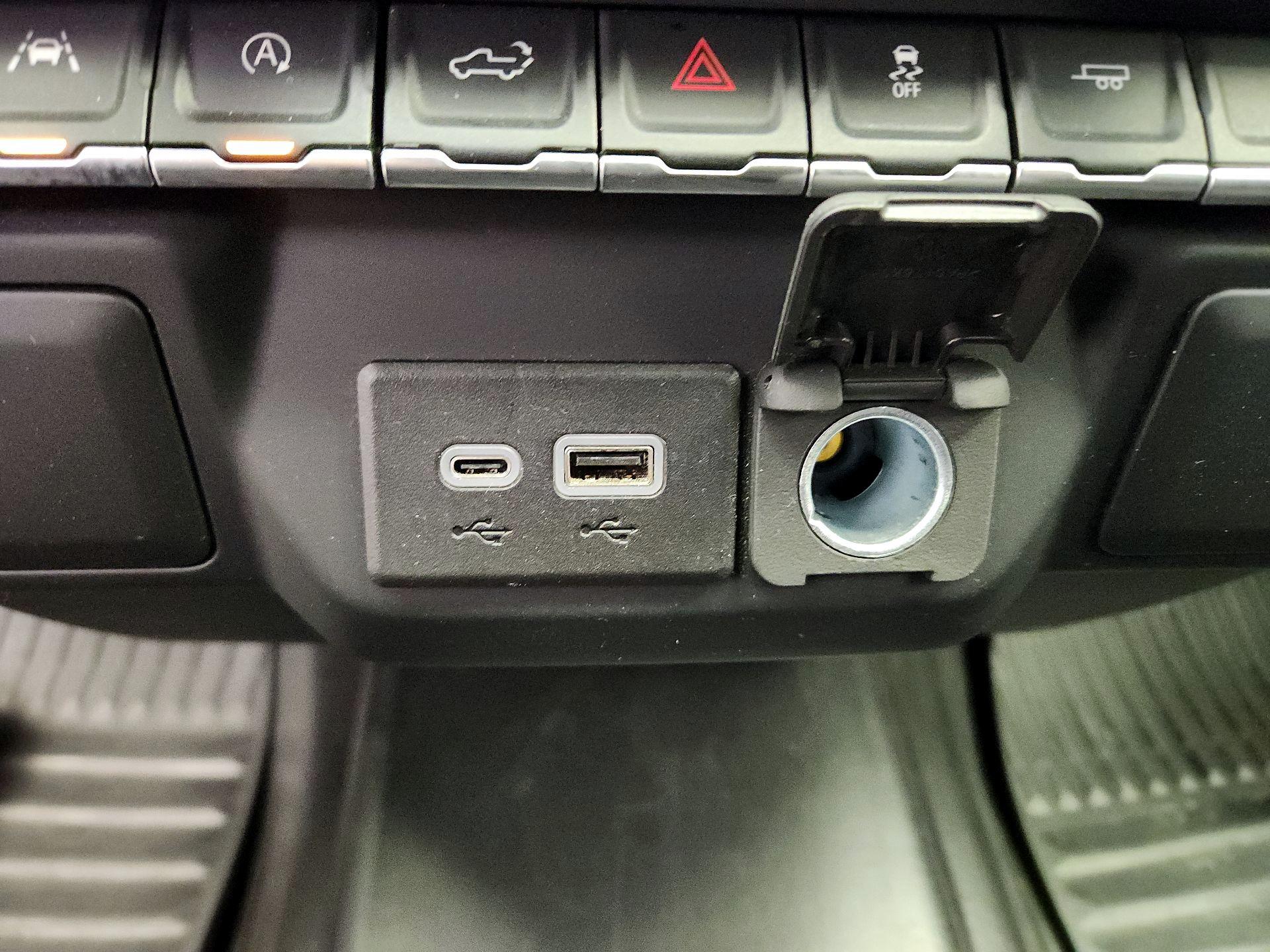 Thumbnail: 2023 GMC Sierra 1500 - 18