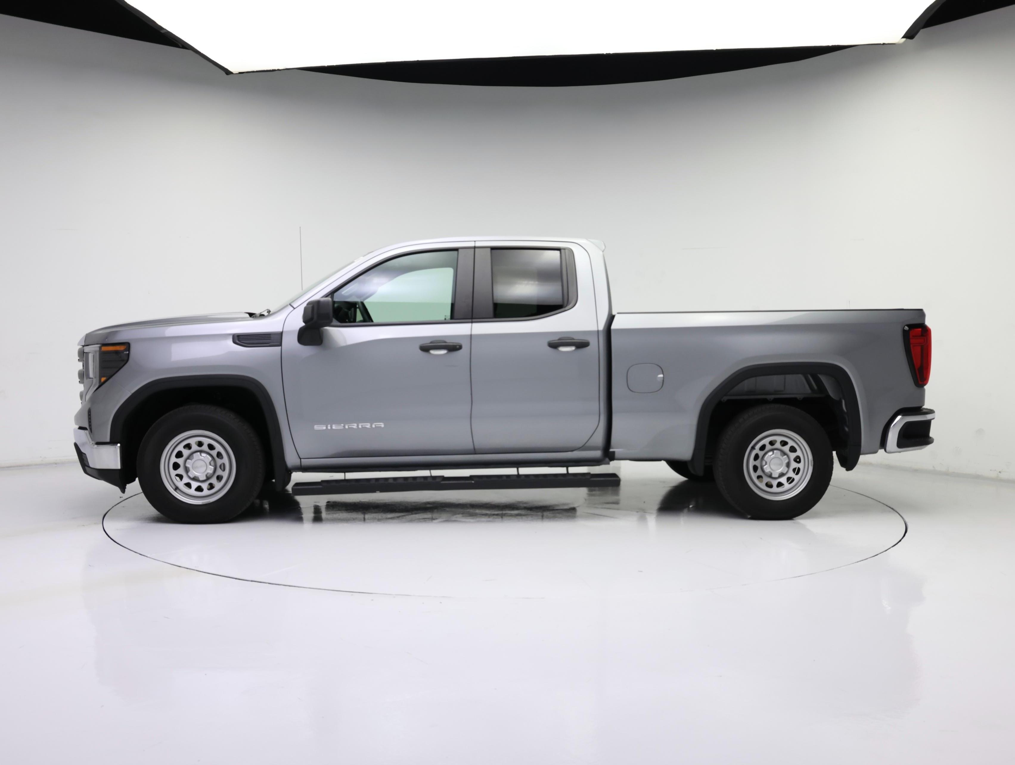Thumbnail: 2023 GMC Sierra 1500 - 3