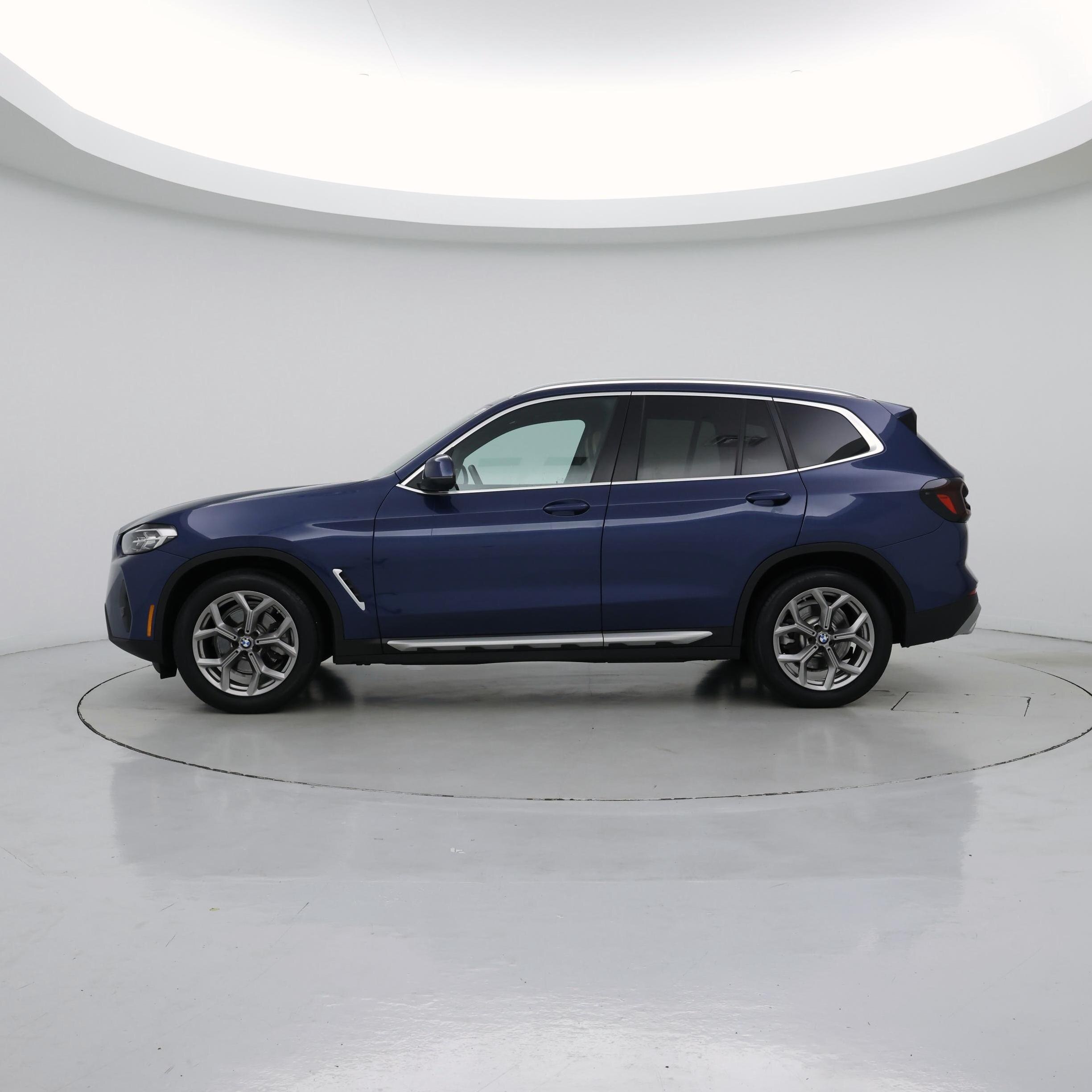Thumbnail: 2022 BMW X3 - 3