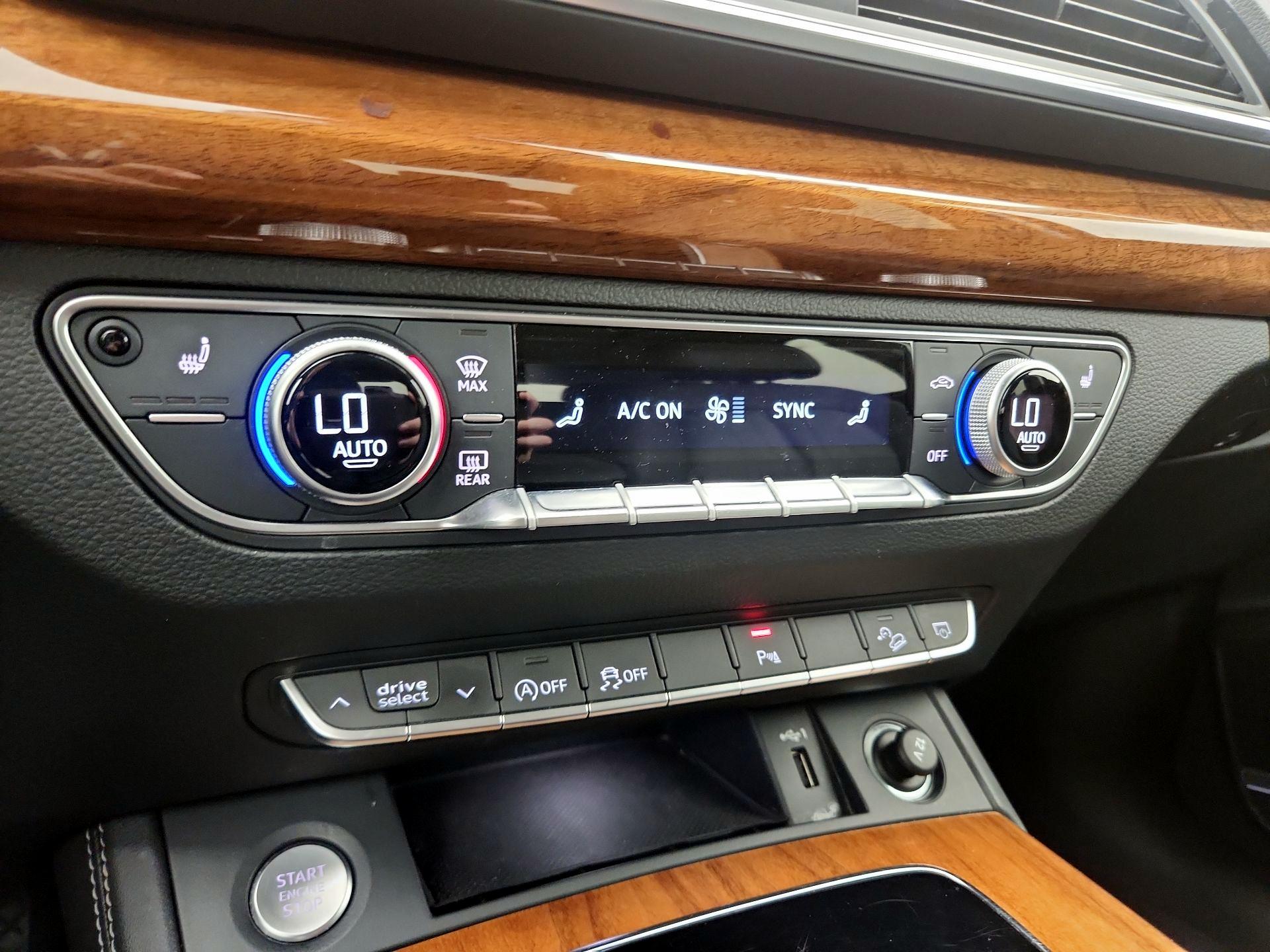 Thumbnail: 2023 Audi Q5 - 16