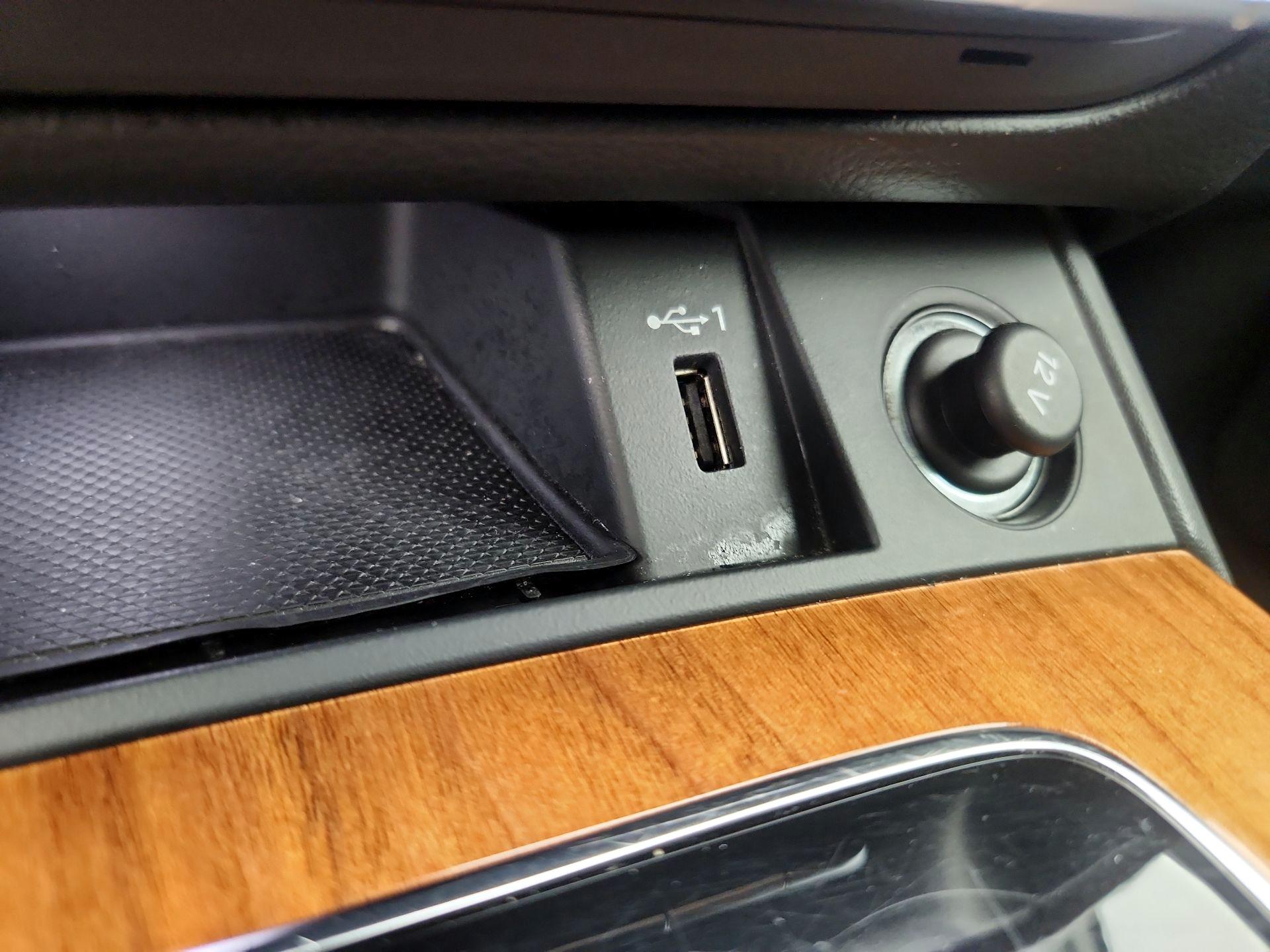 Thumbnail: 2023 Audi Q5 - 18