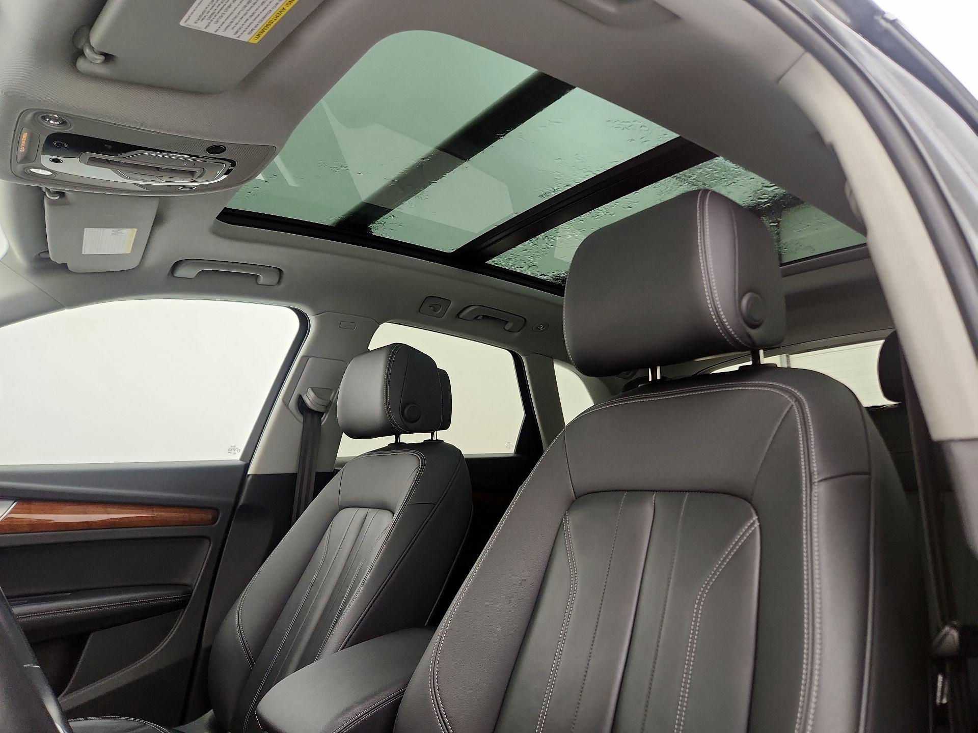 Thumbnail: 2023 Audi Q5 - 19