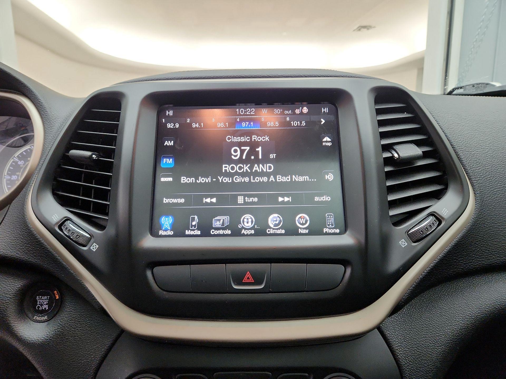 Thumbnail: 2014 Jeep Cherokee - 16