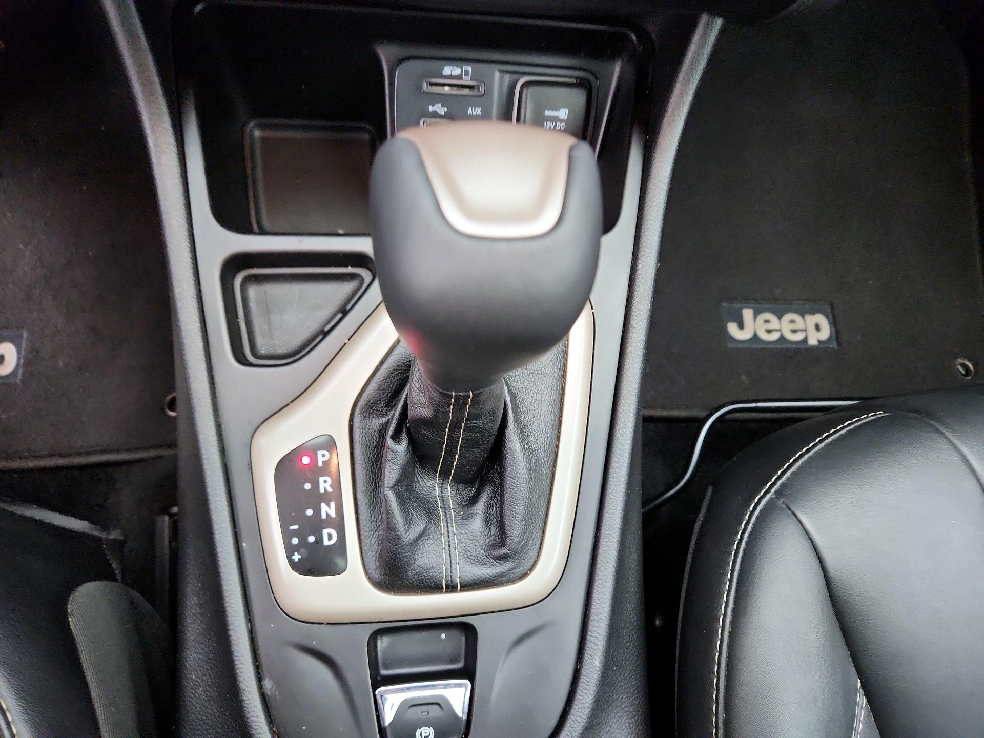 Thumbnail: 2014 Jeep Cherokee - 18