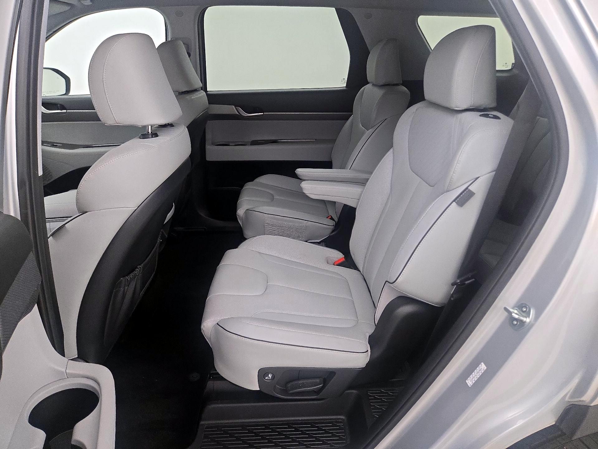 Thumbnail: 2023 Hyundai Palisade - 20