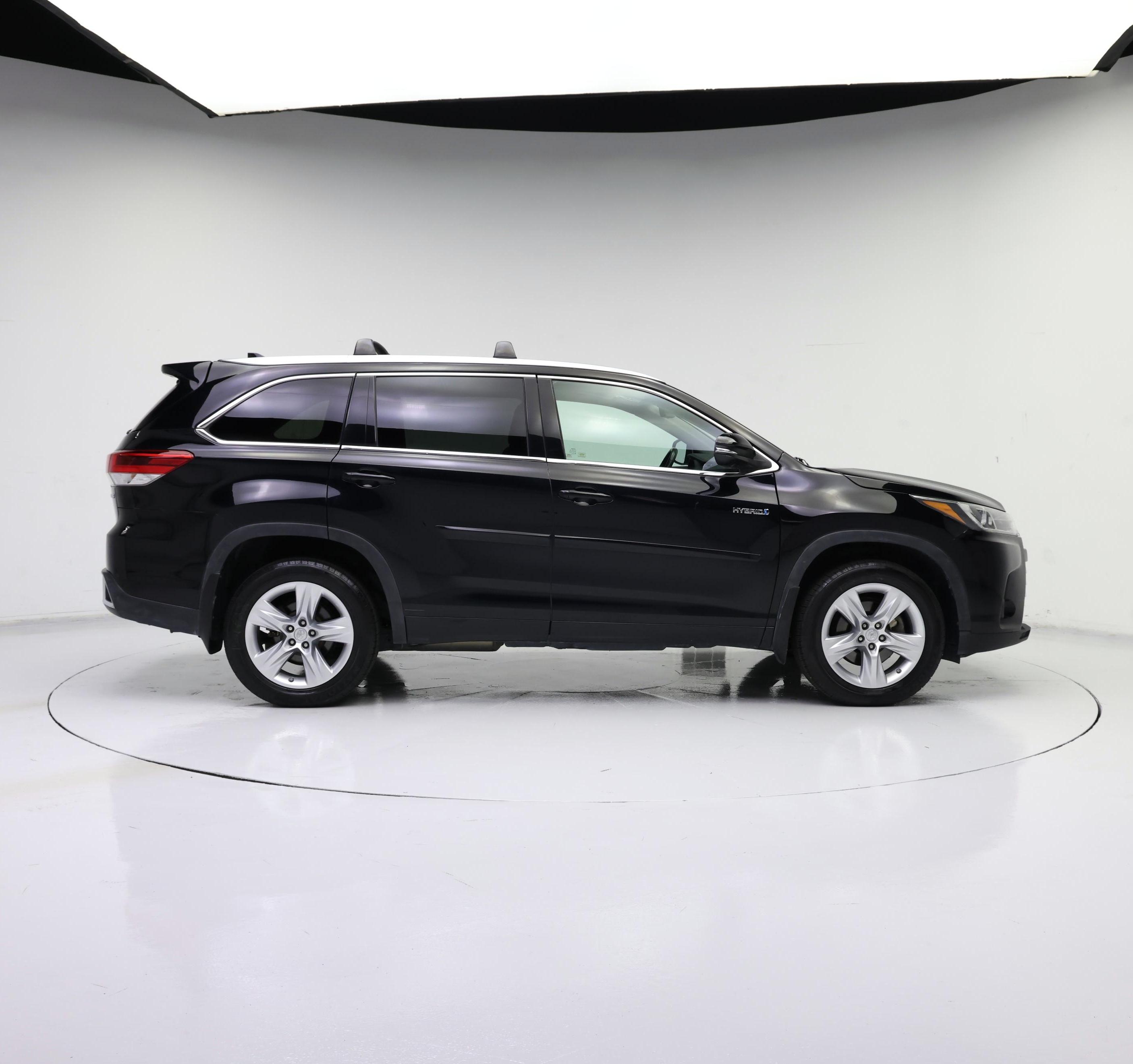 Thumbnail: 2018 Toyota Highlander - 7