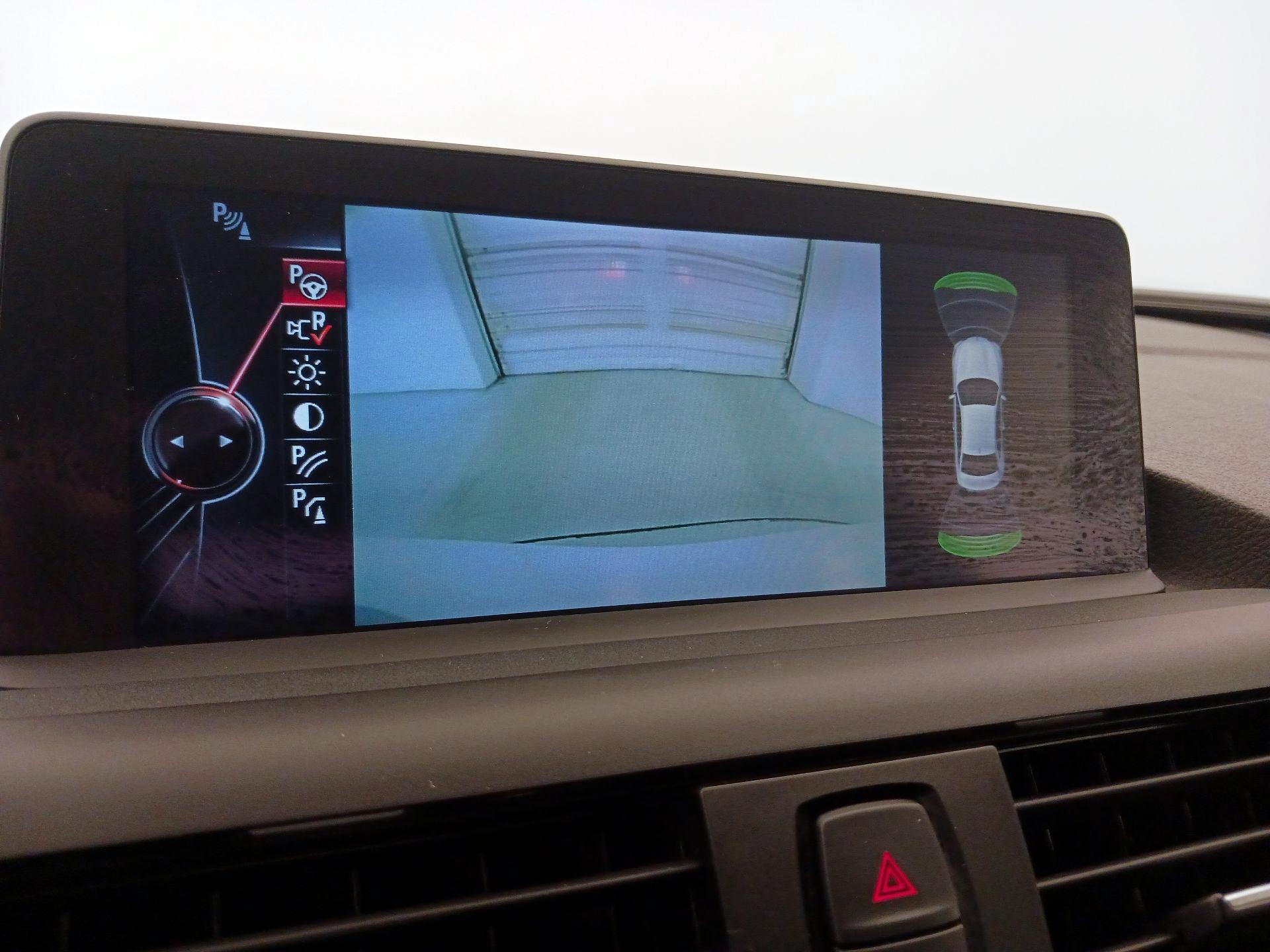 Thumbnail: 2015 BMW 2 Series - 15