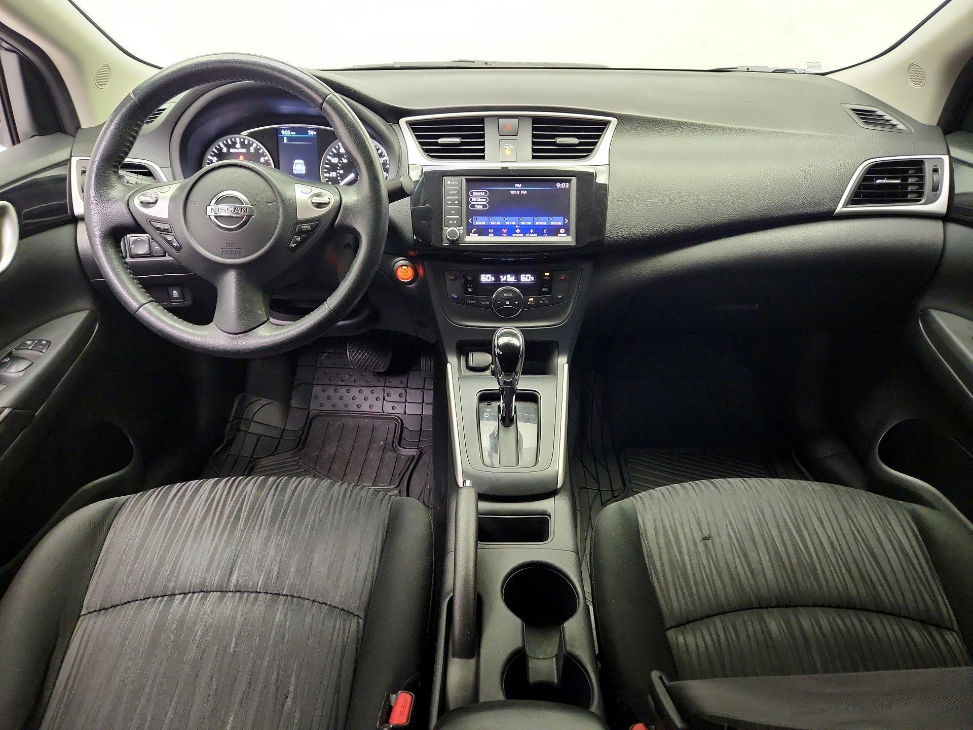 Thumbnail: 2019 Nissan Sentra - 9