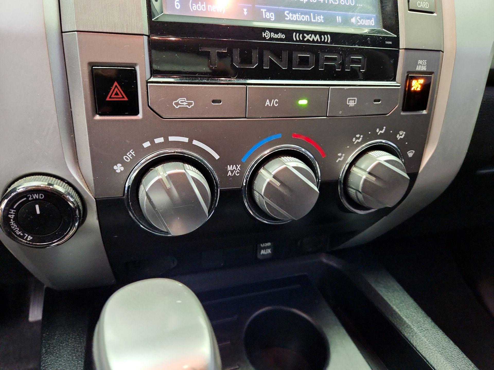 Thumbnail: 2019 Toyota Tundra - 17