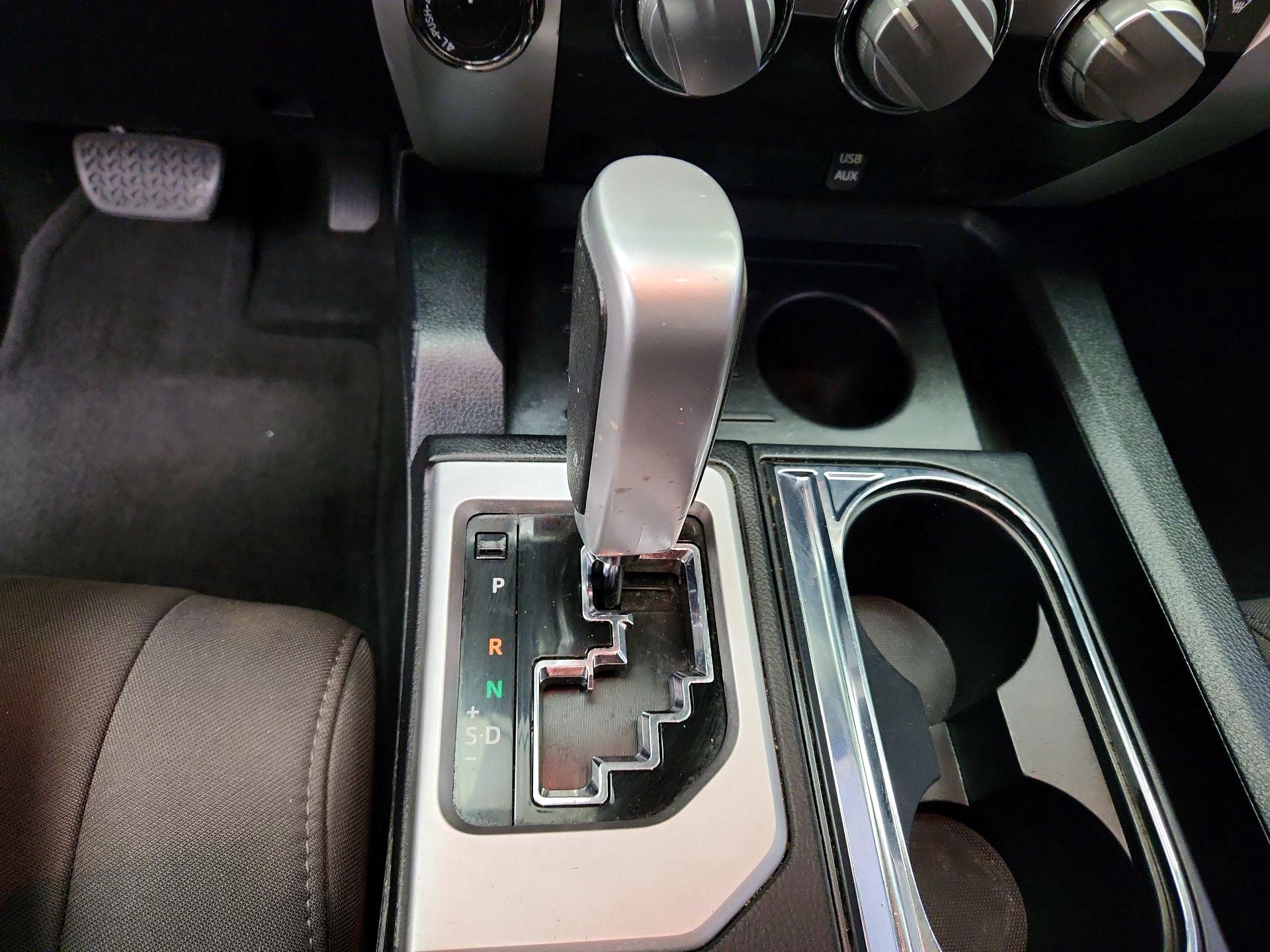 Thumbnail: 2019 Toyota Tundra - 18