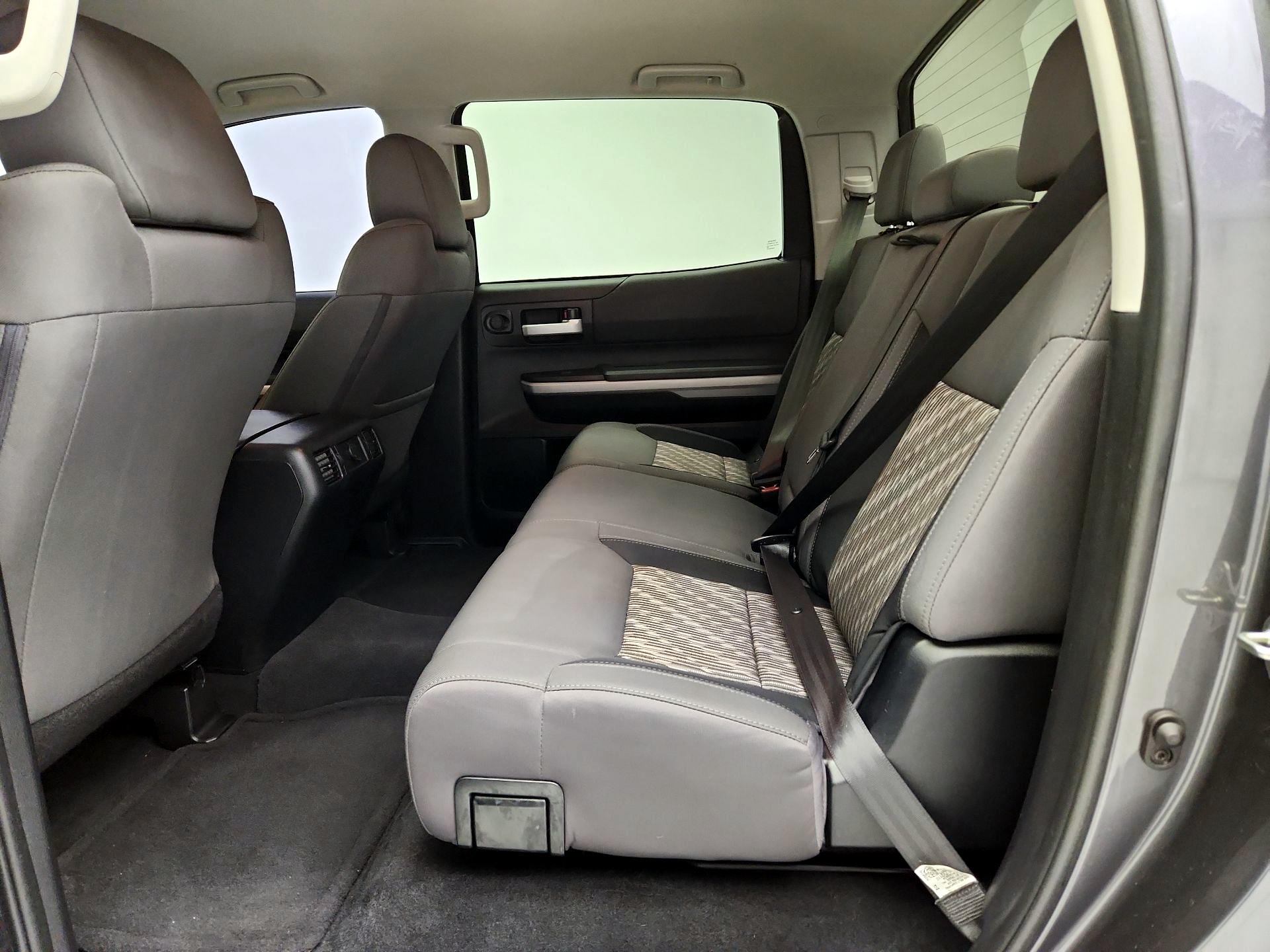 Thumbnail: 2019 Toyota Tundra - 20