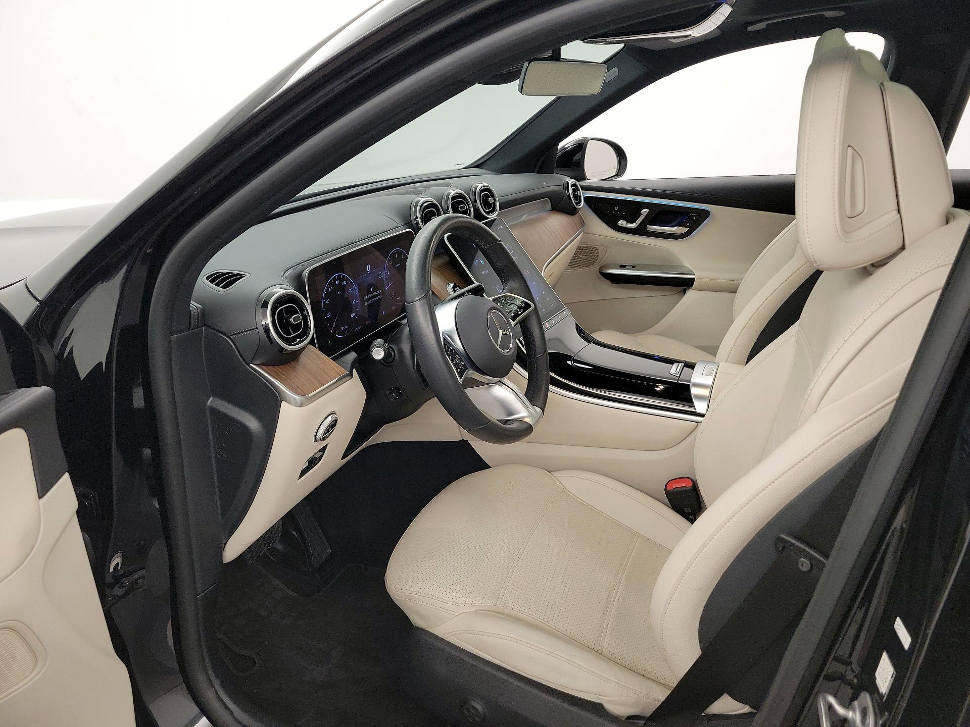 Thumbnail: 2024 Mercedes-Benz GLC - 11