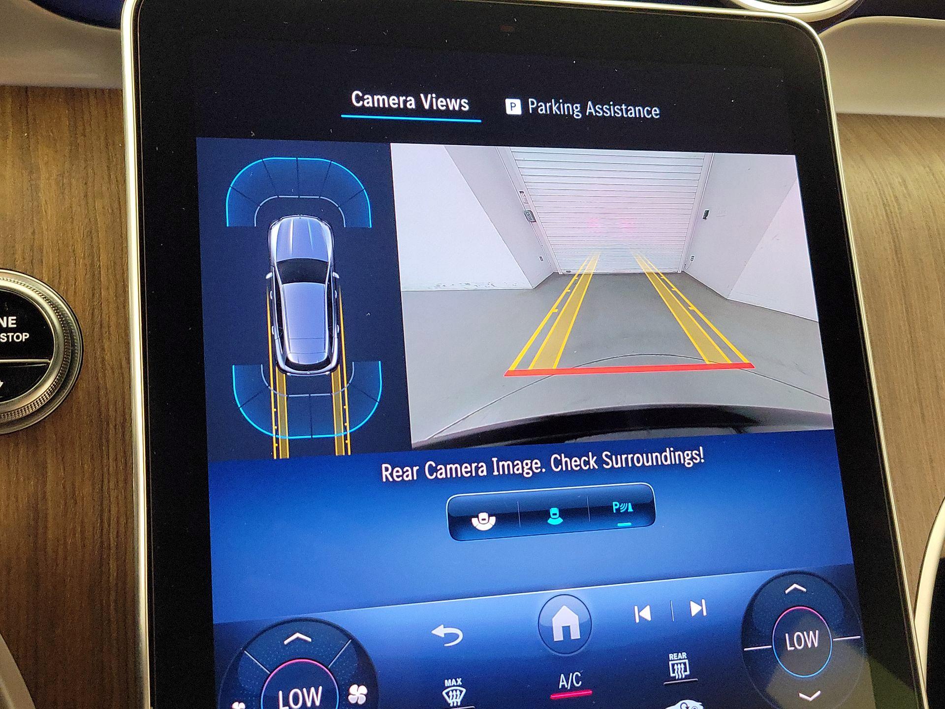 Thumbnail: 2024 Mercedes-Benz GLC - 14