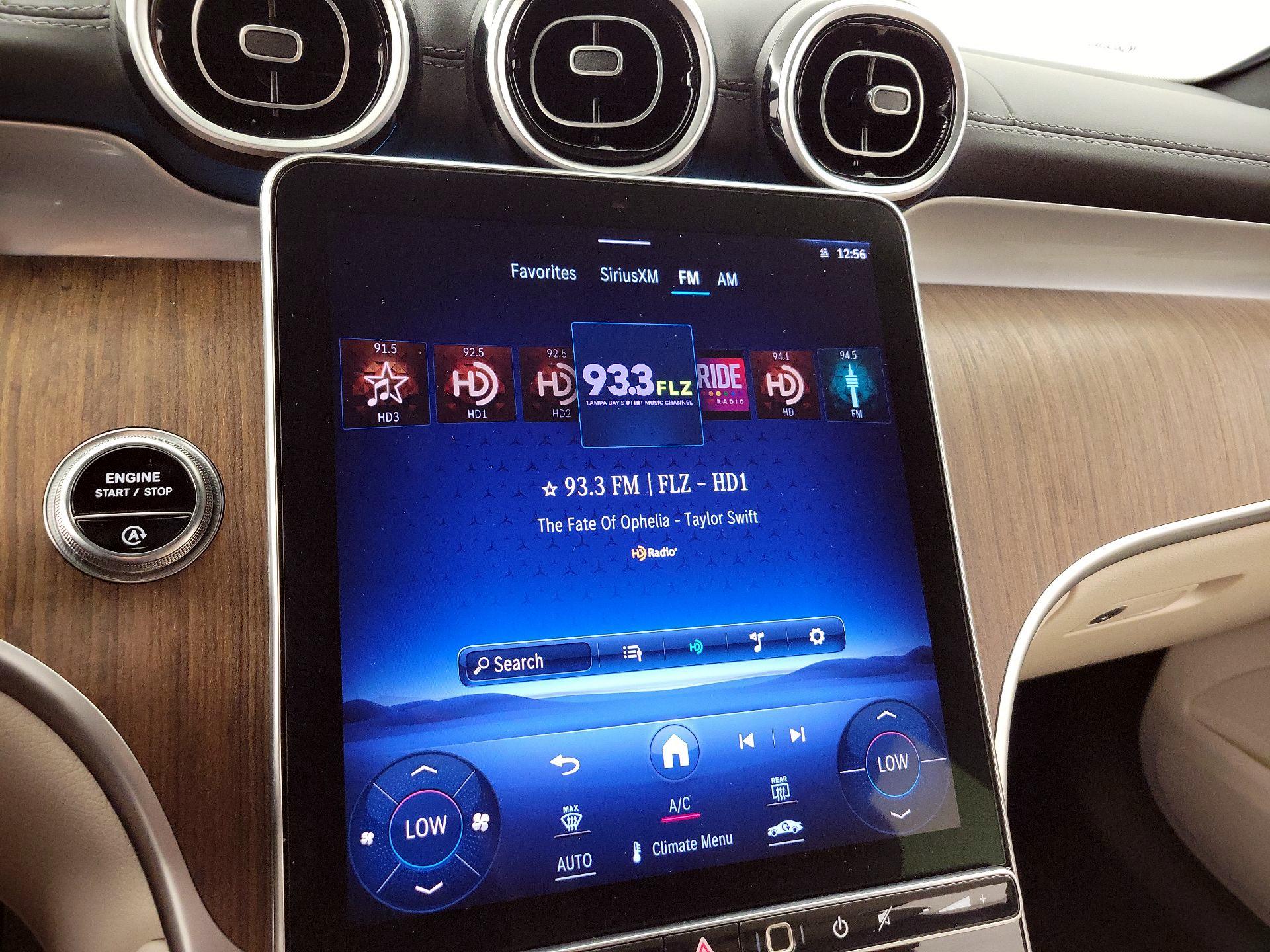 Thumbnail: 2024 Mercedes-Benz GLC - 15