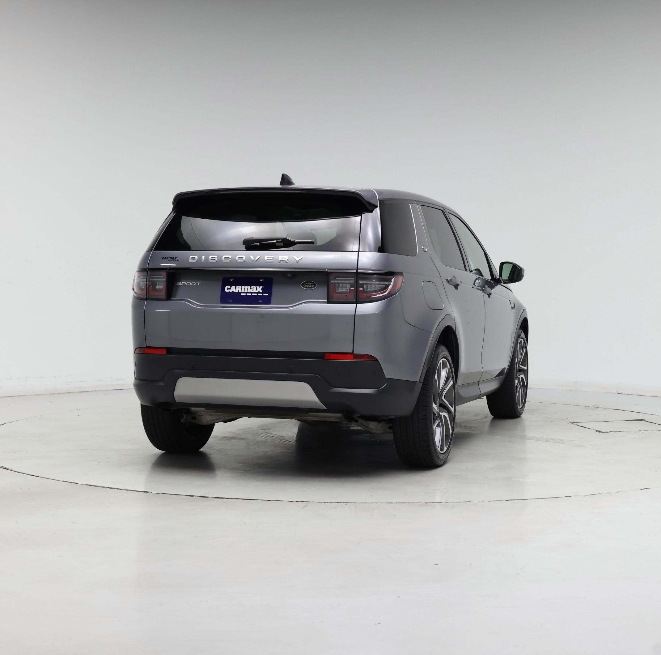 Thumbnail: 2023 Land Rover Discovery Sport - 8