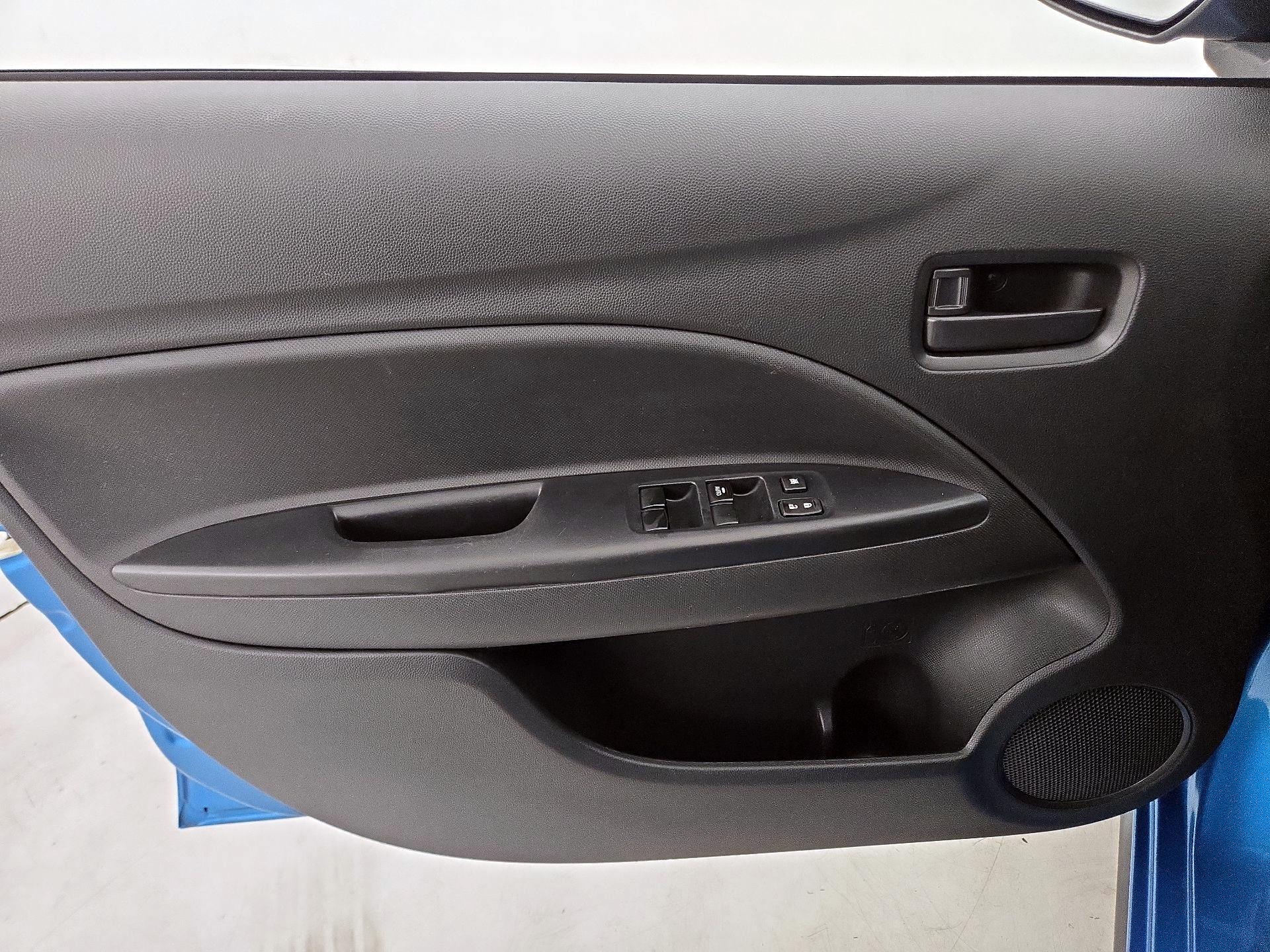 Thumbnail: 2019 Mitsubishi Mirage G4 - 12