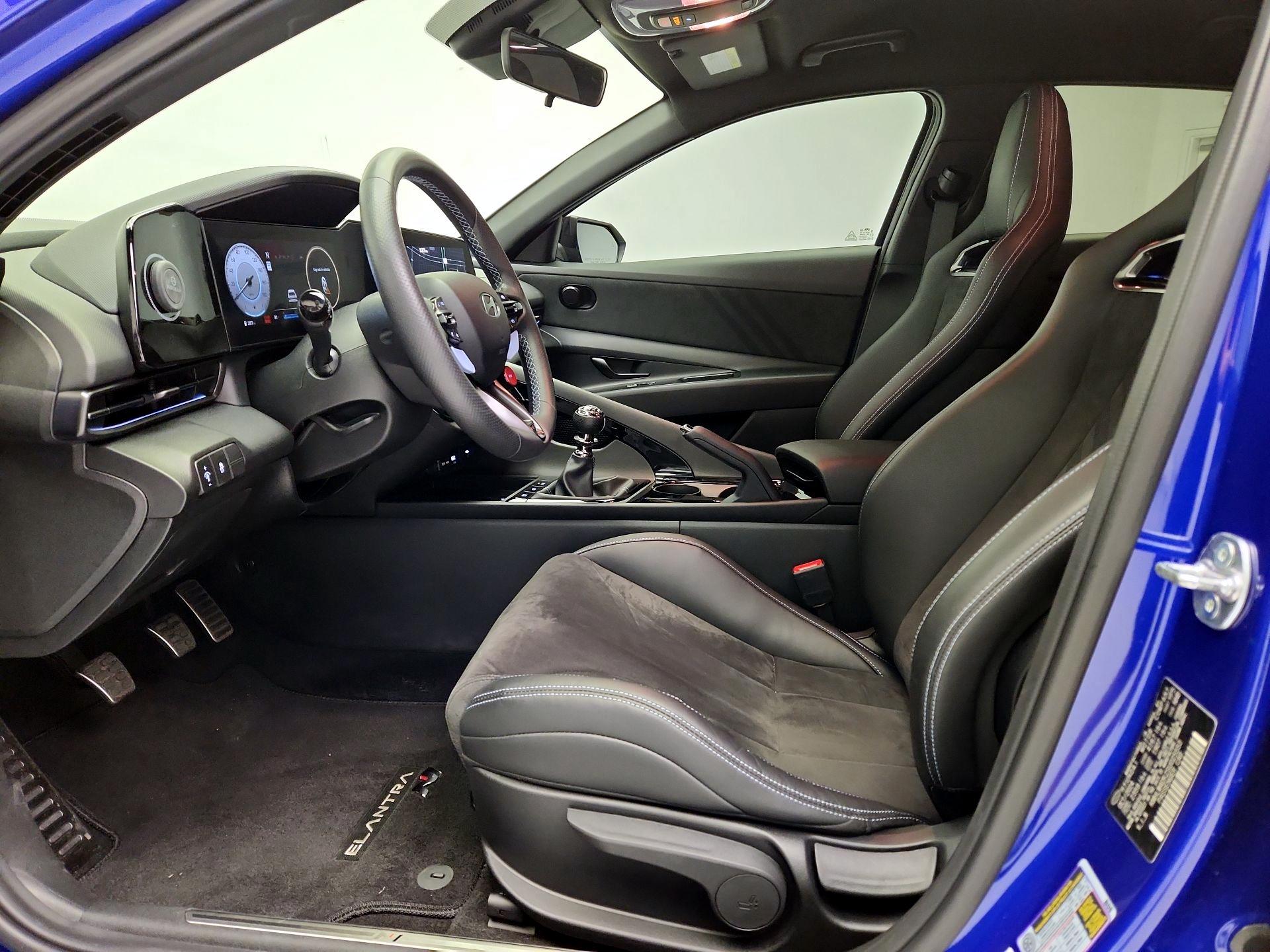 Thumbnail: 2025 Hyundai Elantra - 11