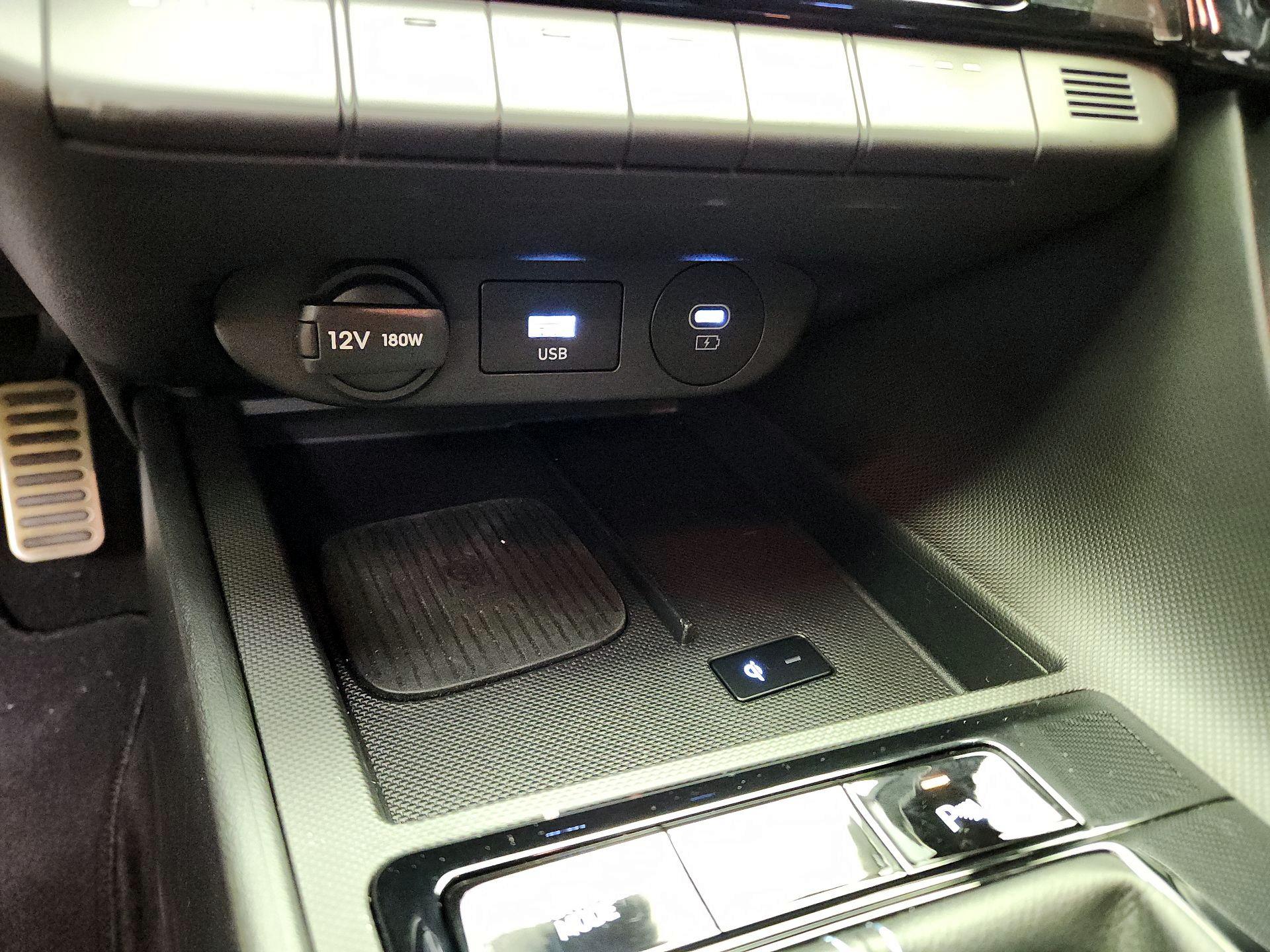 Thumbnail: 2025 Hyundai Elantra - 19