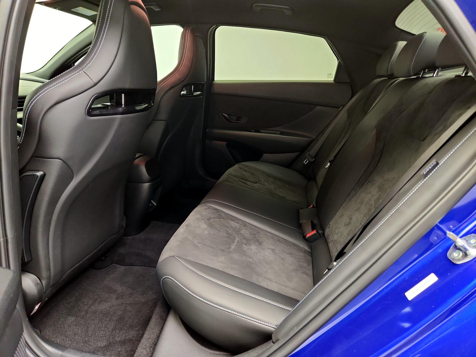 Thumbnail: 2025 Hyundai Elantra - 20