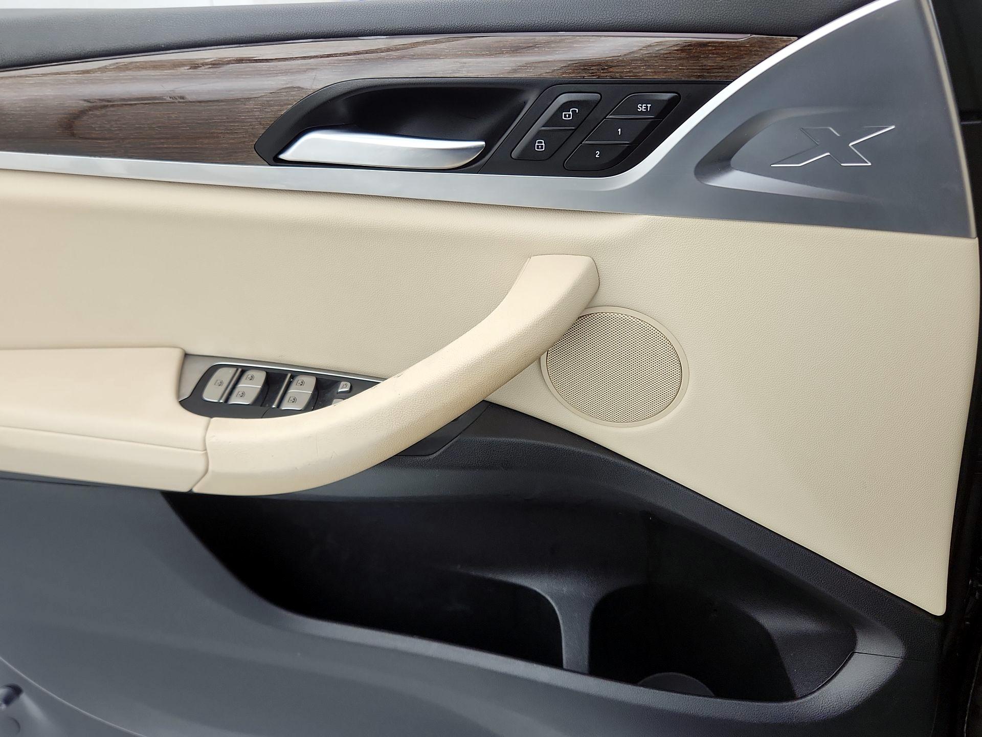 Thumbnail: 2021 BMW X3 - 12