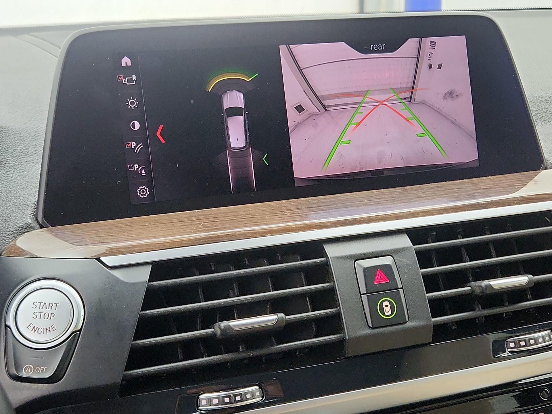 Thumbnail: 2021 BMW X3 - 15