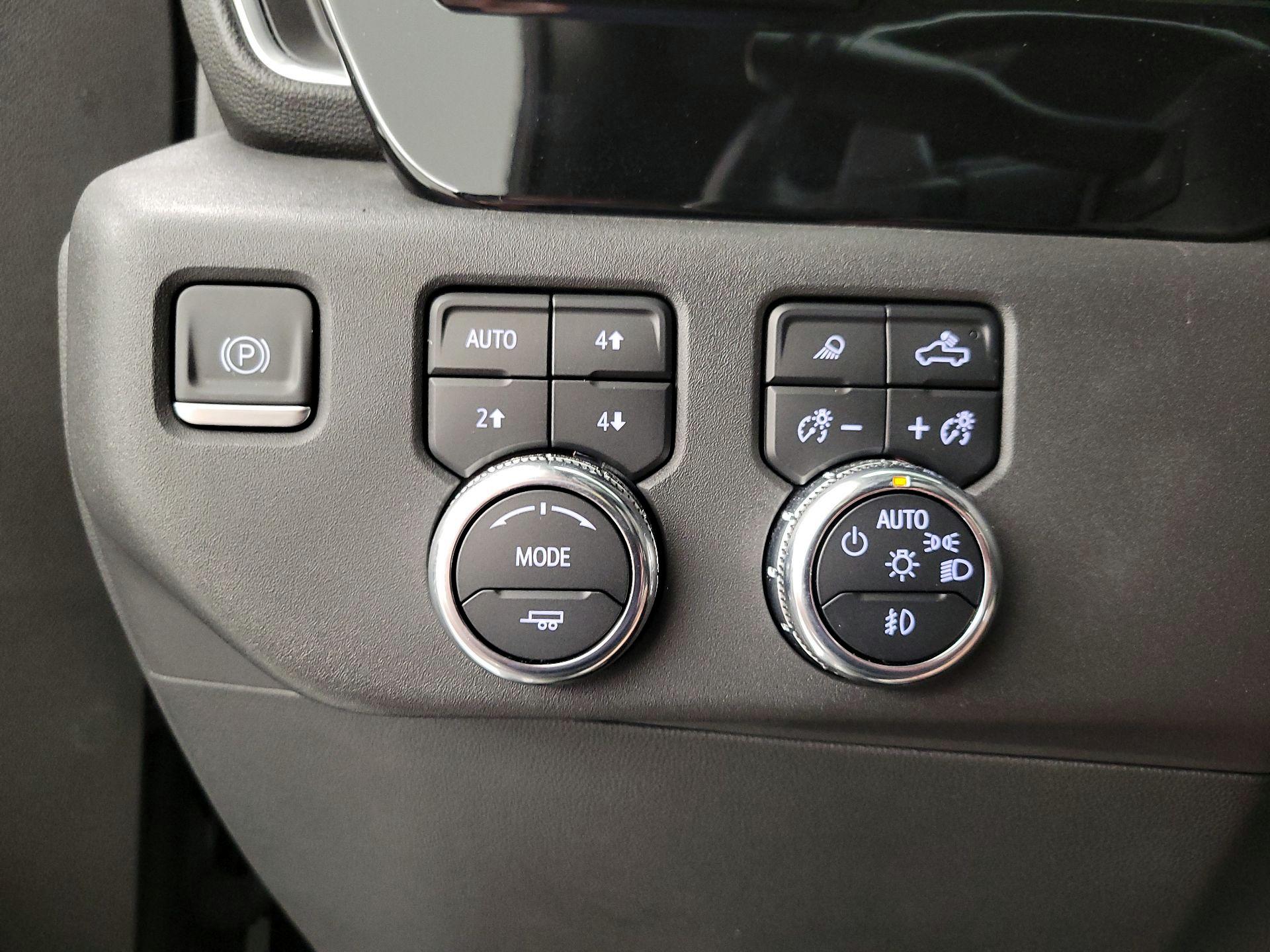 Thumbnail: 2023 GMC Sierra 1500 - 13