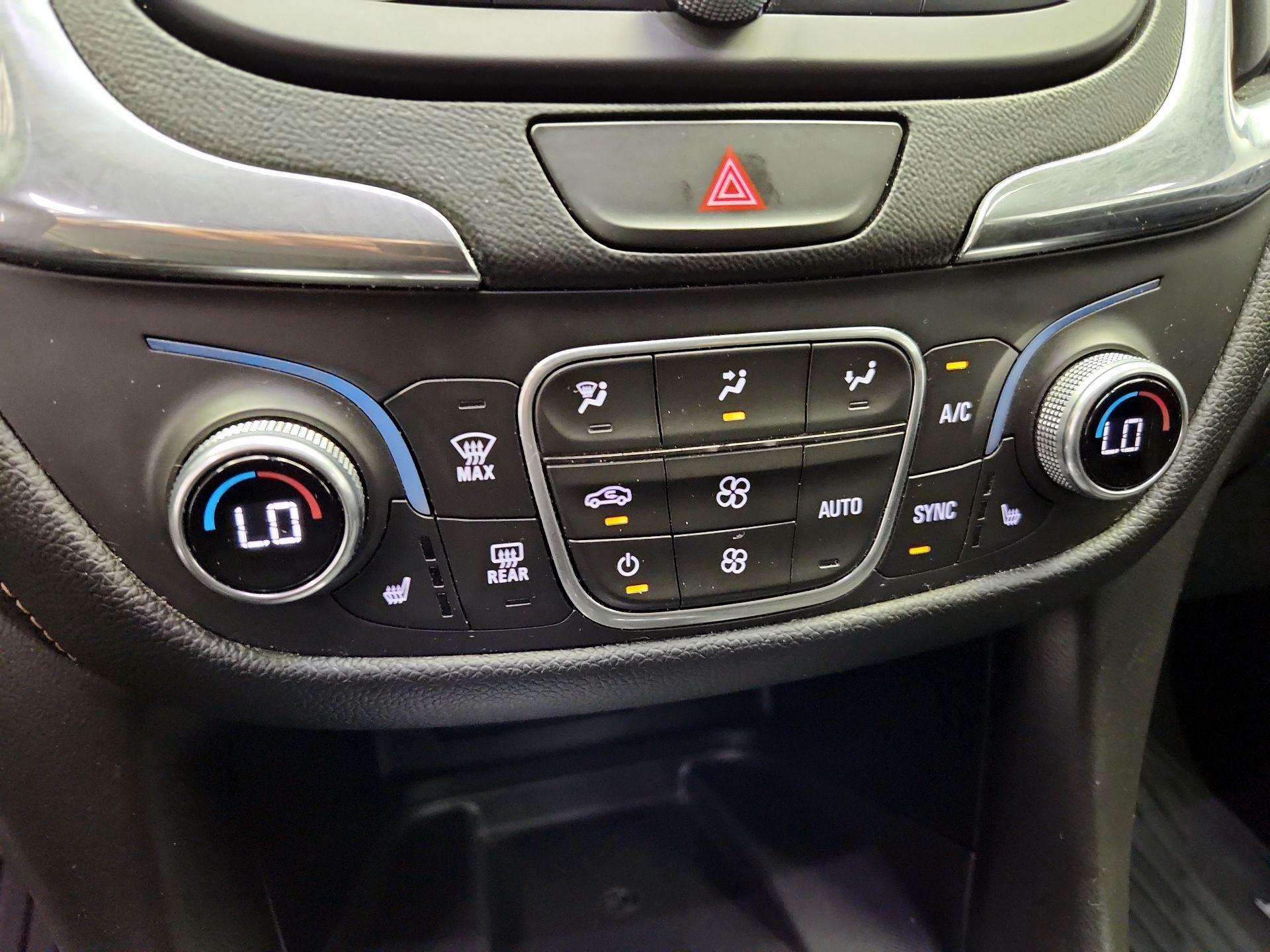 Thumbnail: 2020 Chevrolet Equinox - 16