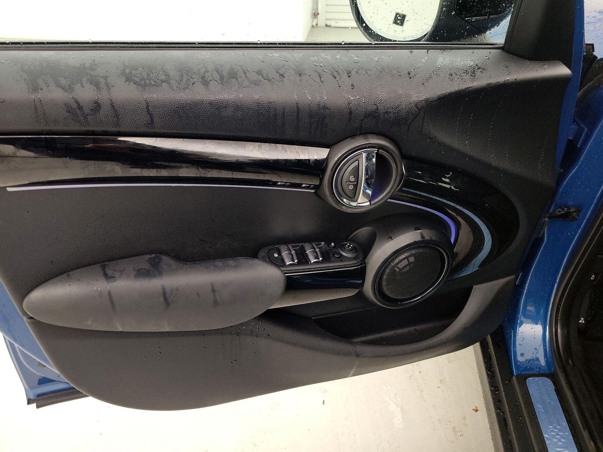 Thumbnail: 2022 MINI Cooper Hardtop - 12