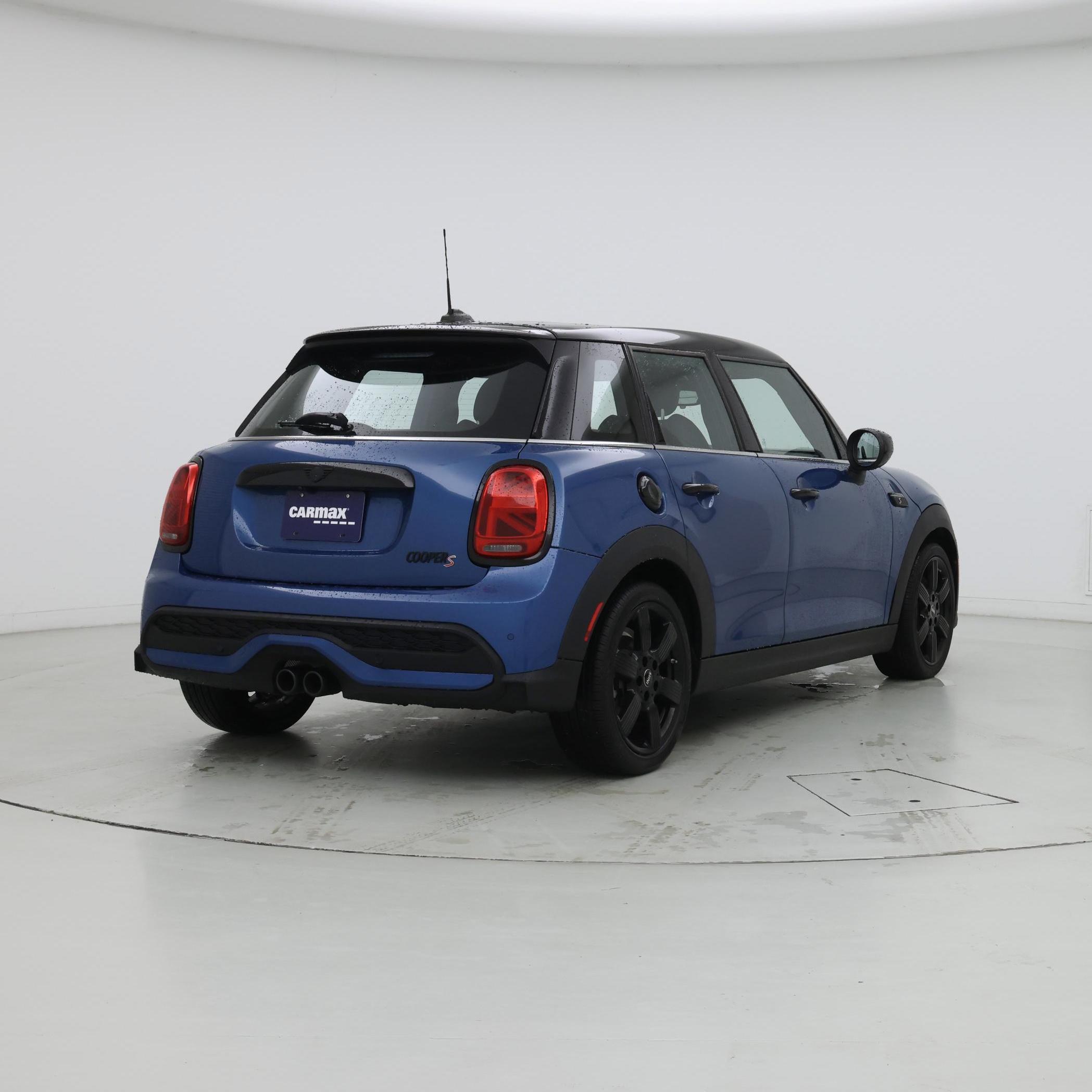 Thumbnail: 2022 MINI Cooper Hardtop - 8