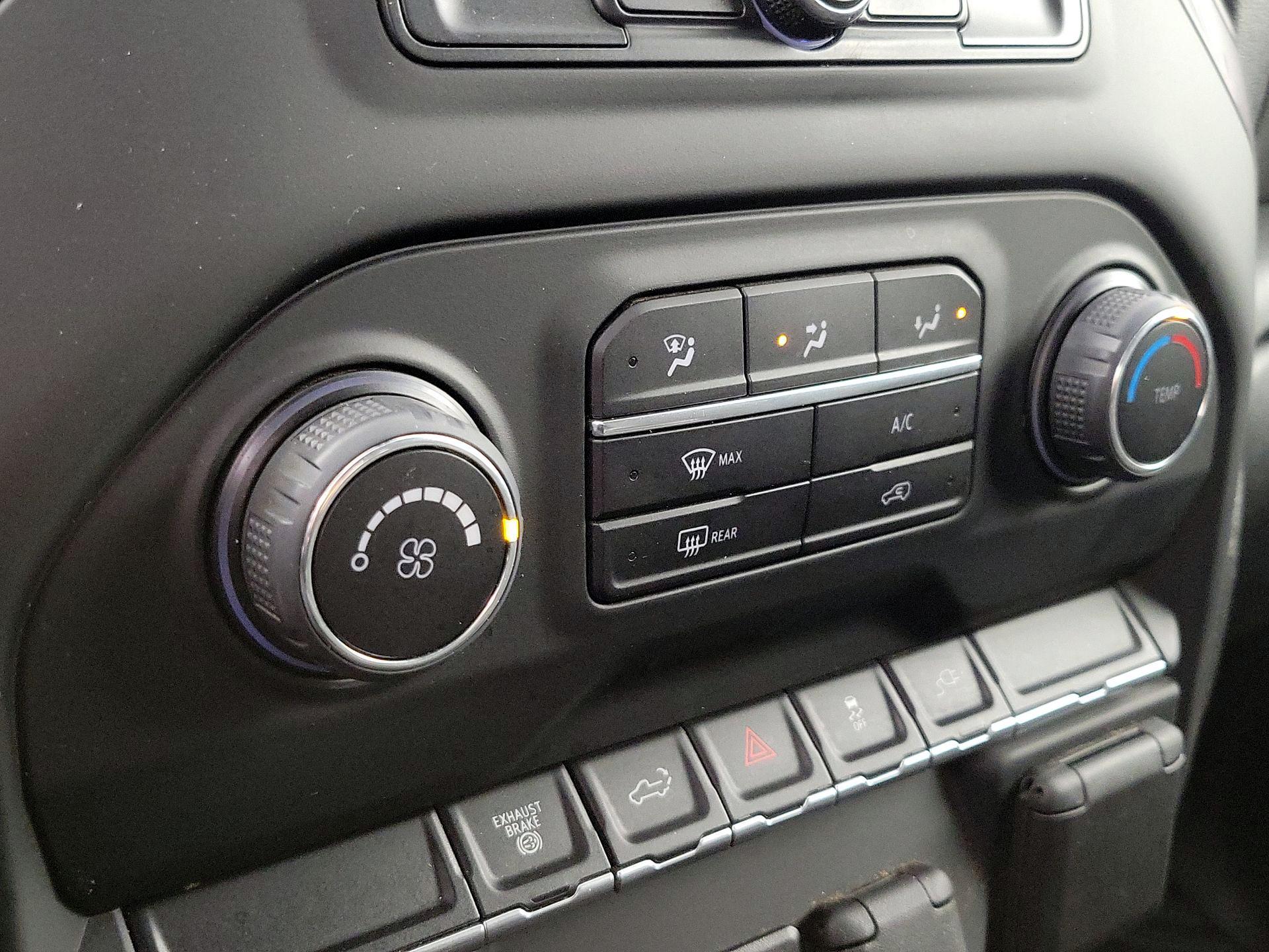 Thumbnail: 2022 Chevrolet Silverado 2500 - 16