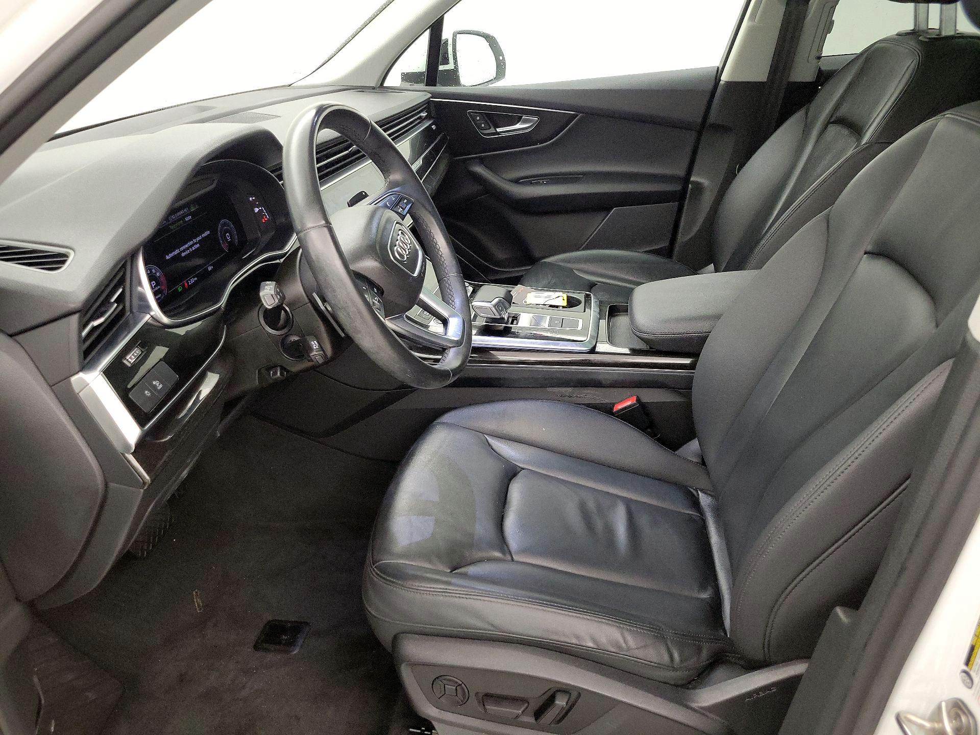 Thumbnail: 2022 Audi Q7 - 11