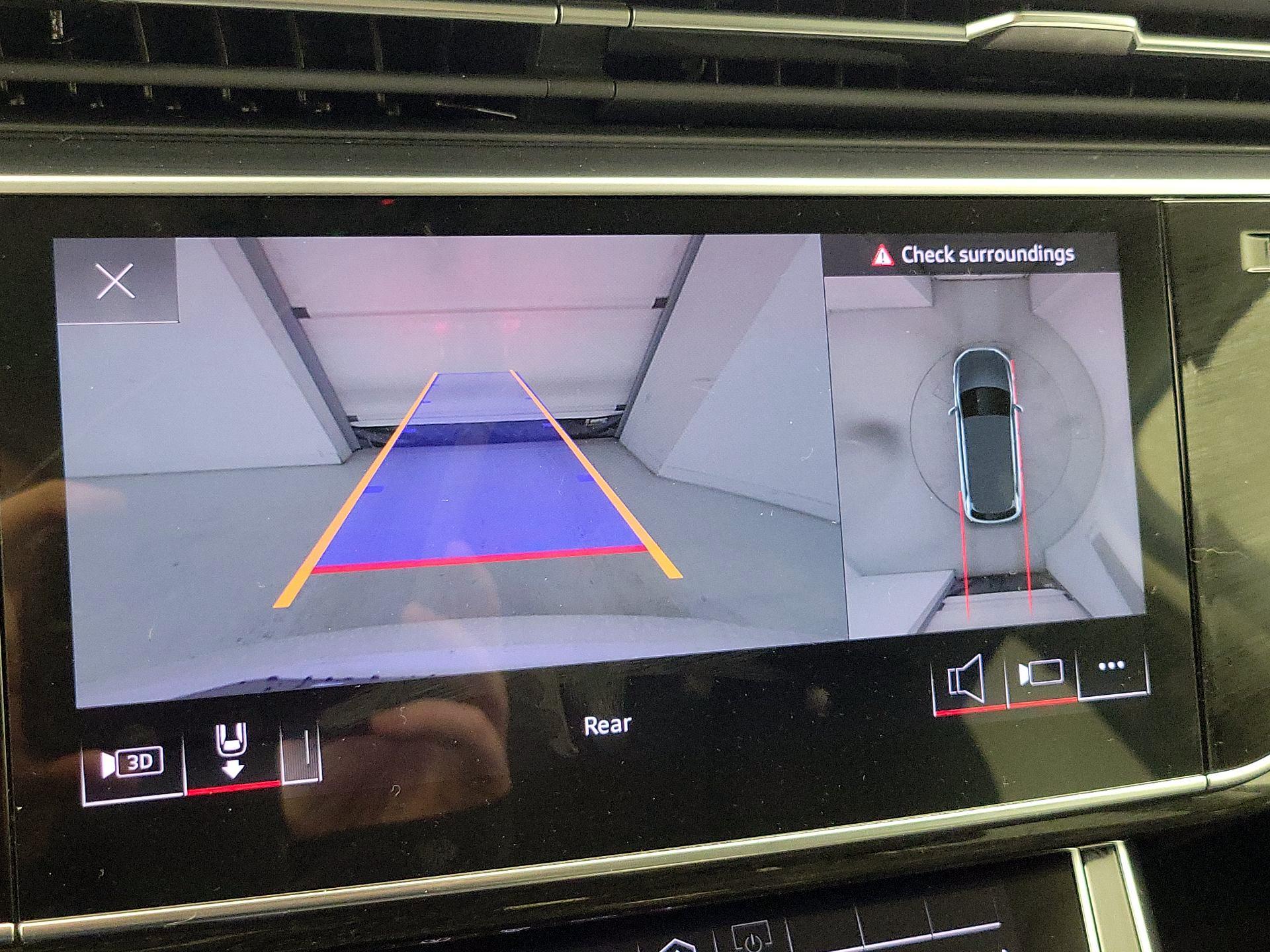 Thumbnail: 2022 Audi Q7 - 15