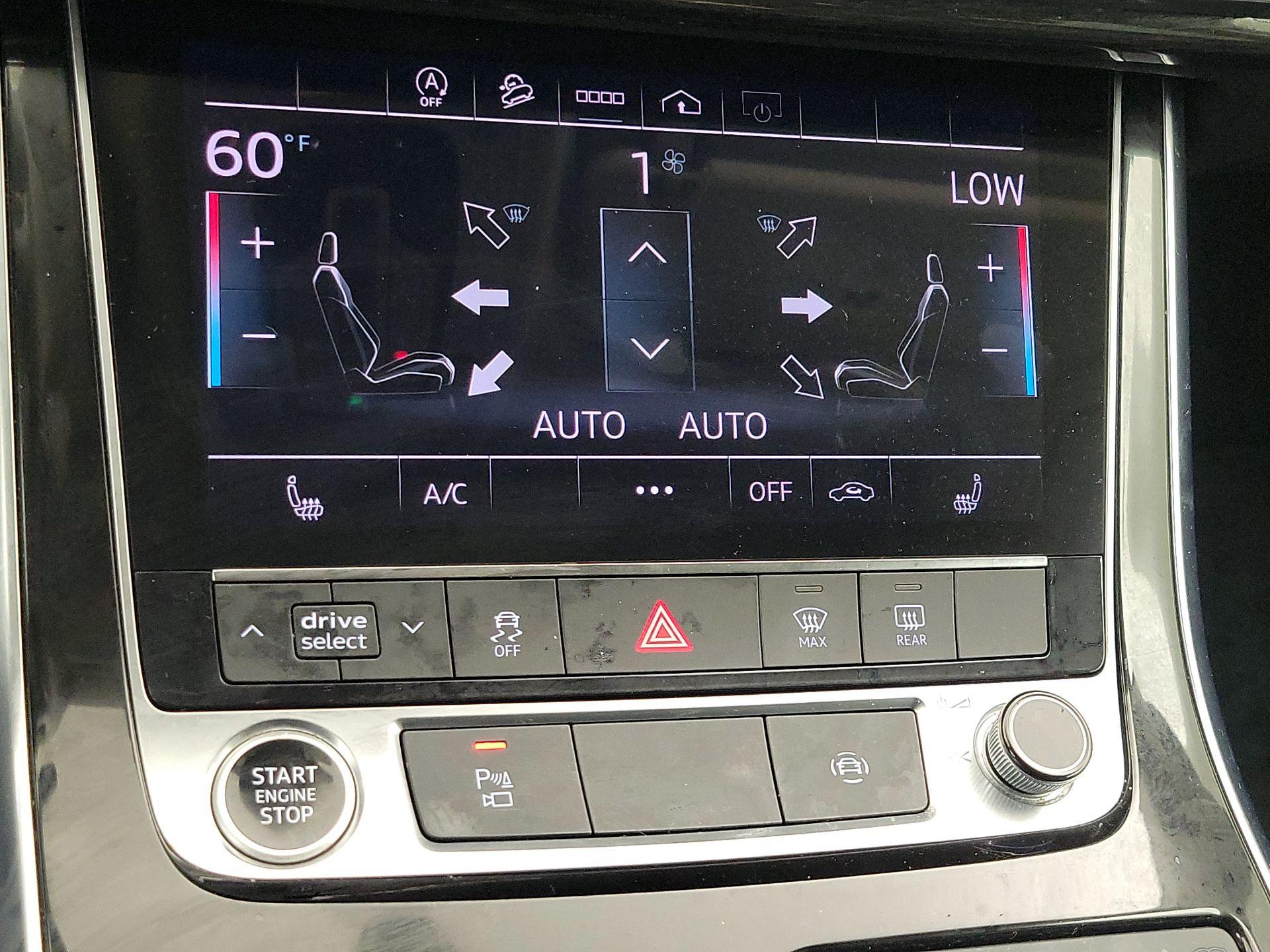 Thumbnail: 2022 Audi Q7 - 17