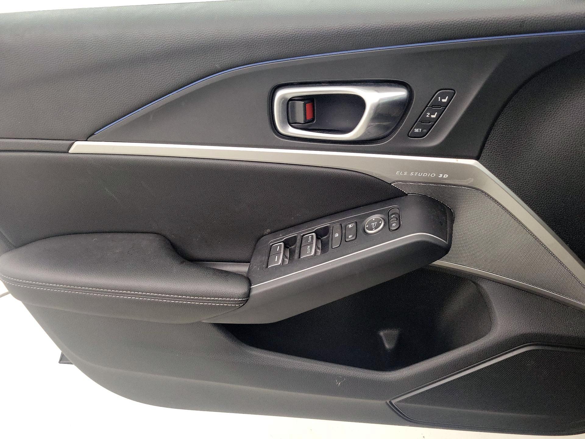 Thumbnail: 2023 Acura Integra - 12