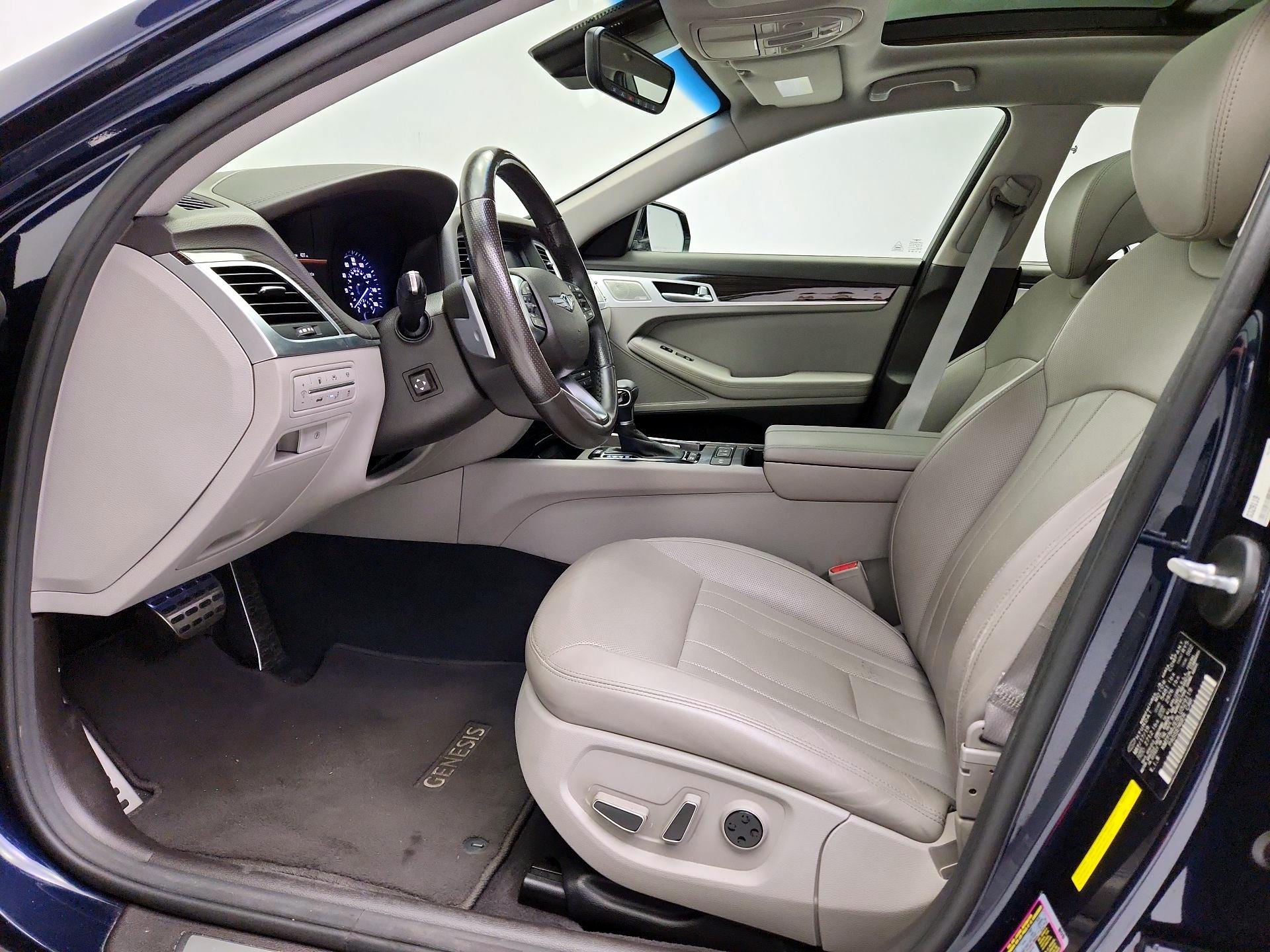 Thumbnail: 2020 Genesis G80 - 11