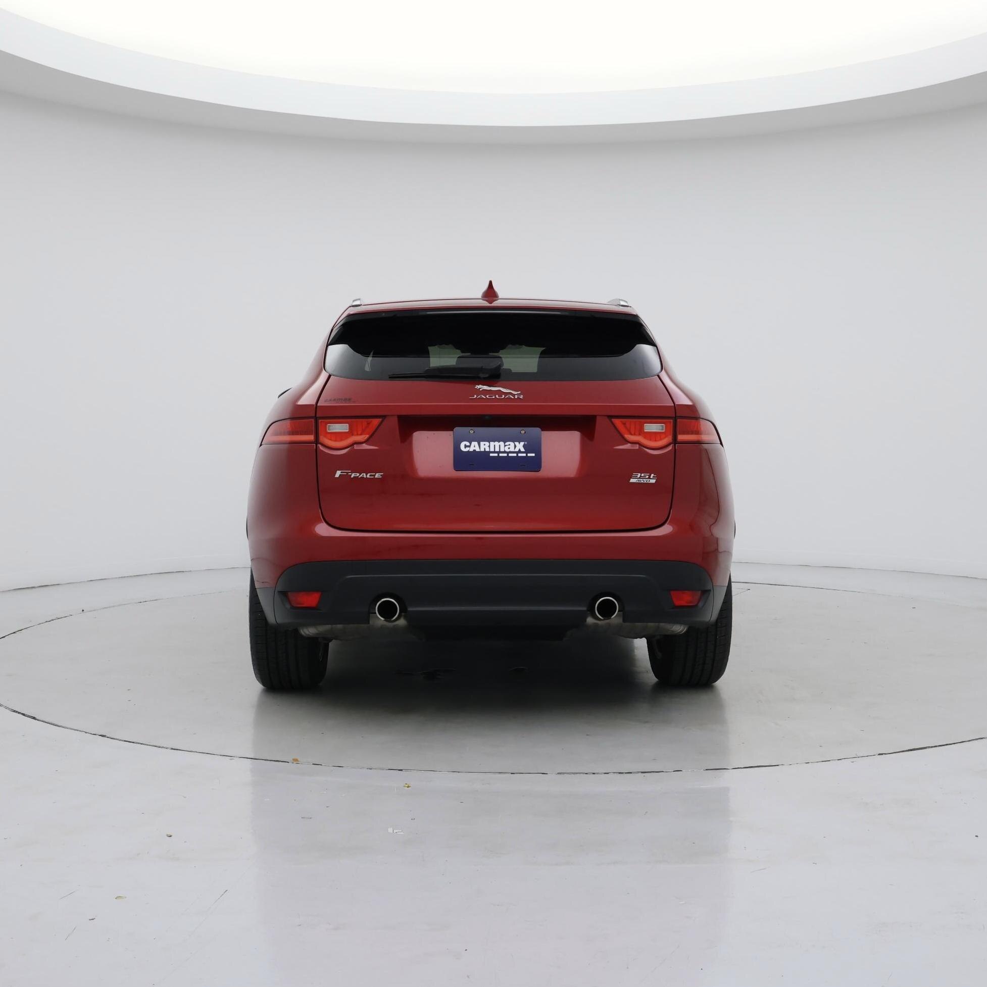 Thumbnail: 2017 Jaguar F-Pace - 6