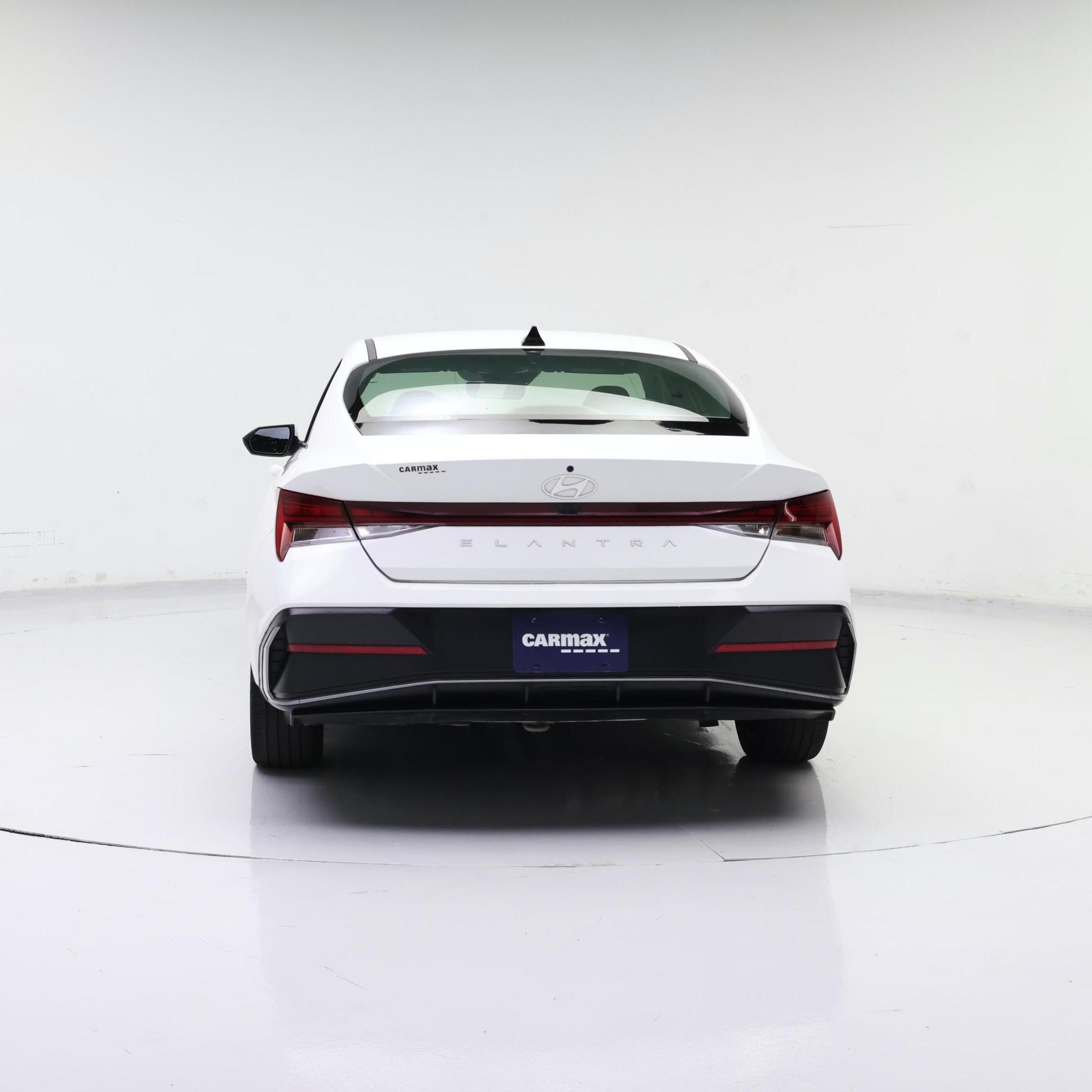 Thumbnail: 2024 Hyundai Elantra - 6