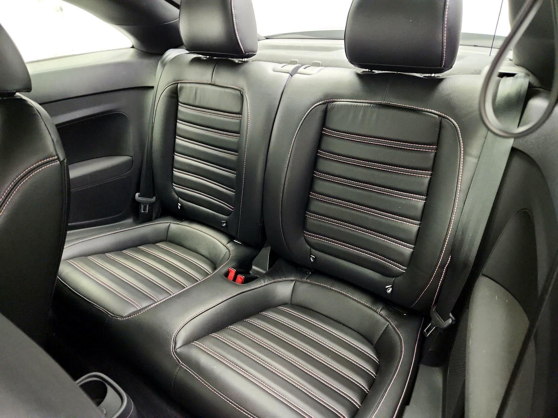 Thumbnail: 2018 Volkswagen Beetle - 19