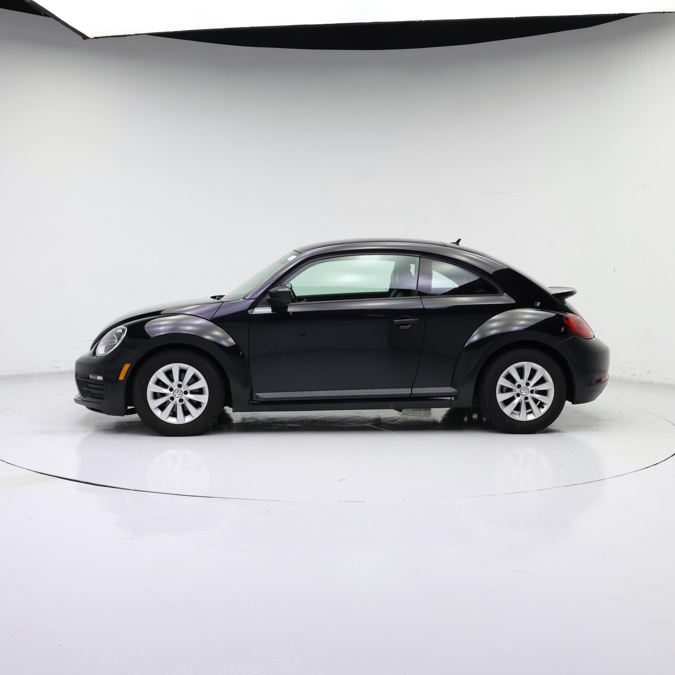 Thumbnail: 2018 Volkswagen Beetle - 3