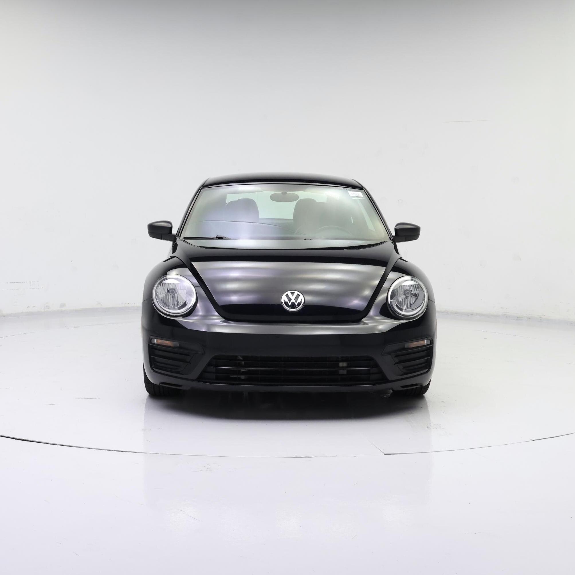 Thumbnail: 2018 Volkswagen Beetle - 5