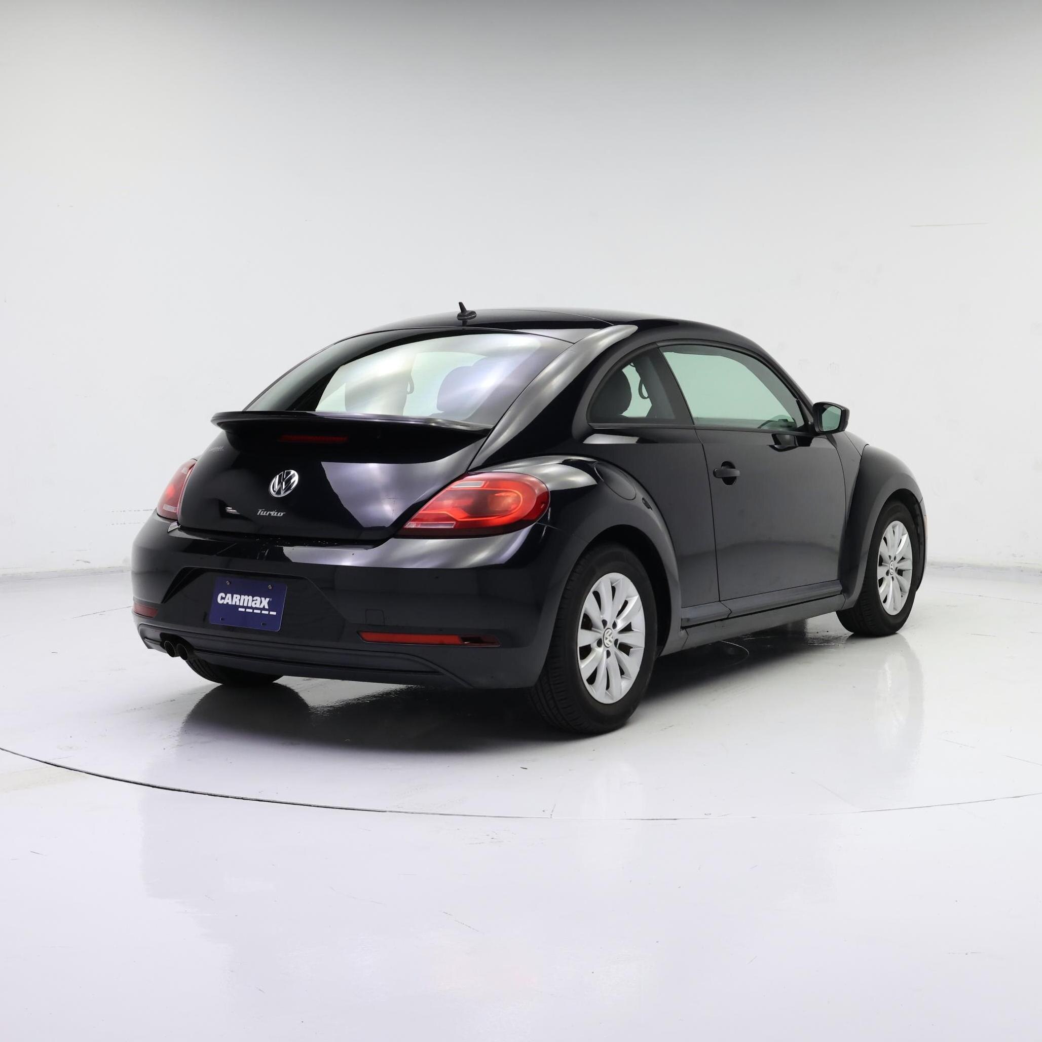 Thumbnail: 2018 Volkswagen Beetle - 8