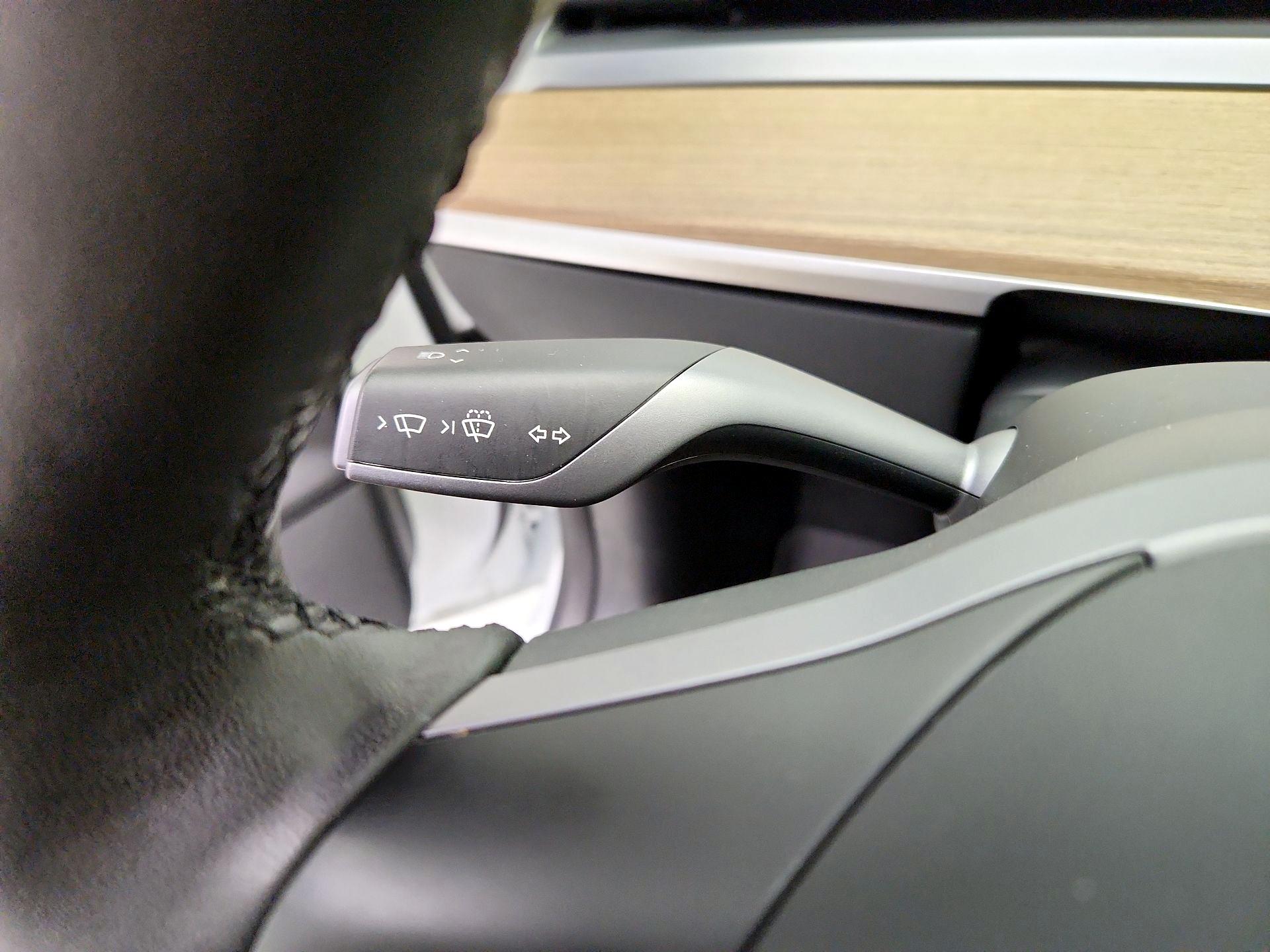 Thumbnail: 2022 Tesla Model 3 - 13