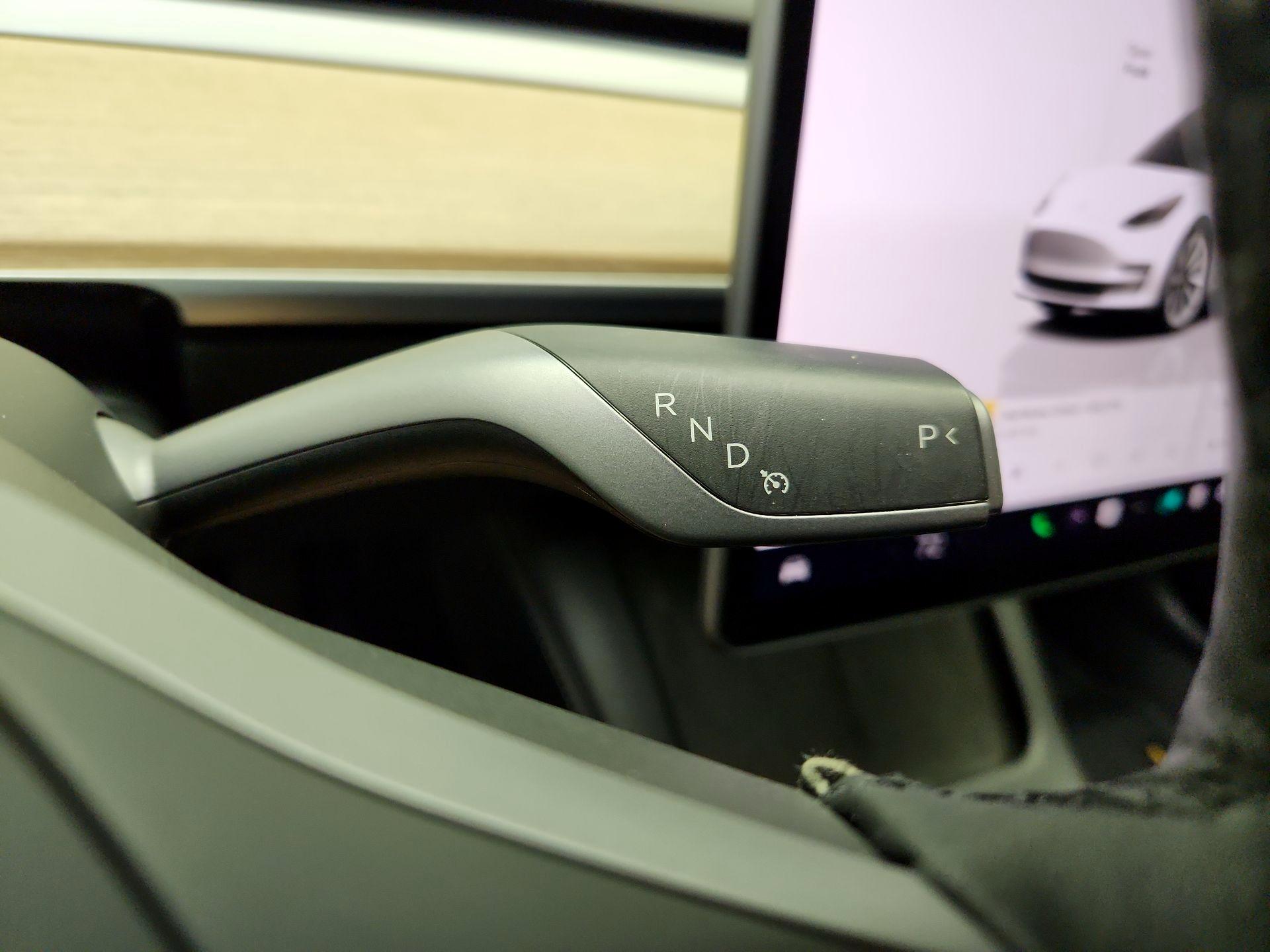 Thumbnail: 2022 Tesla Model 3 - 18