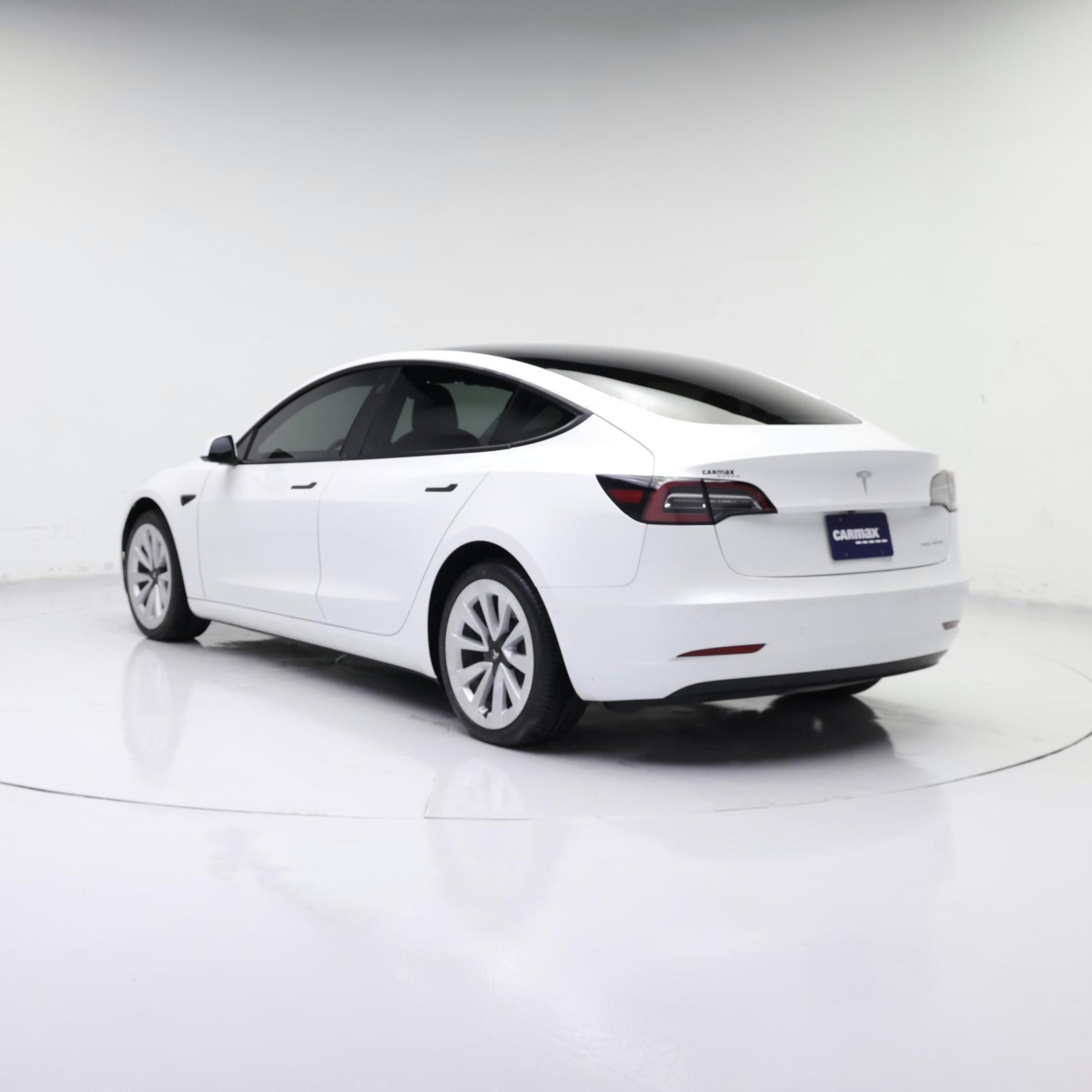 Thumbnail: 2022 Tesla Model 3 - 2