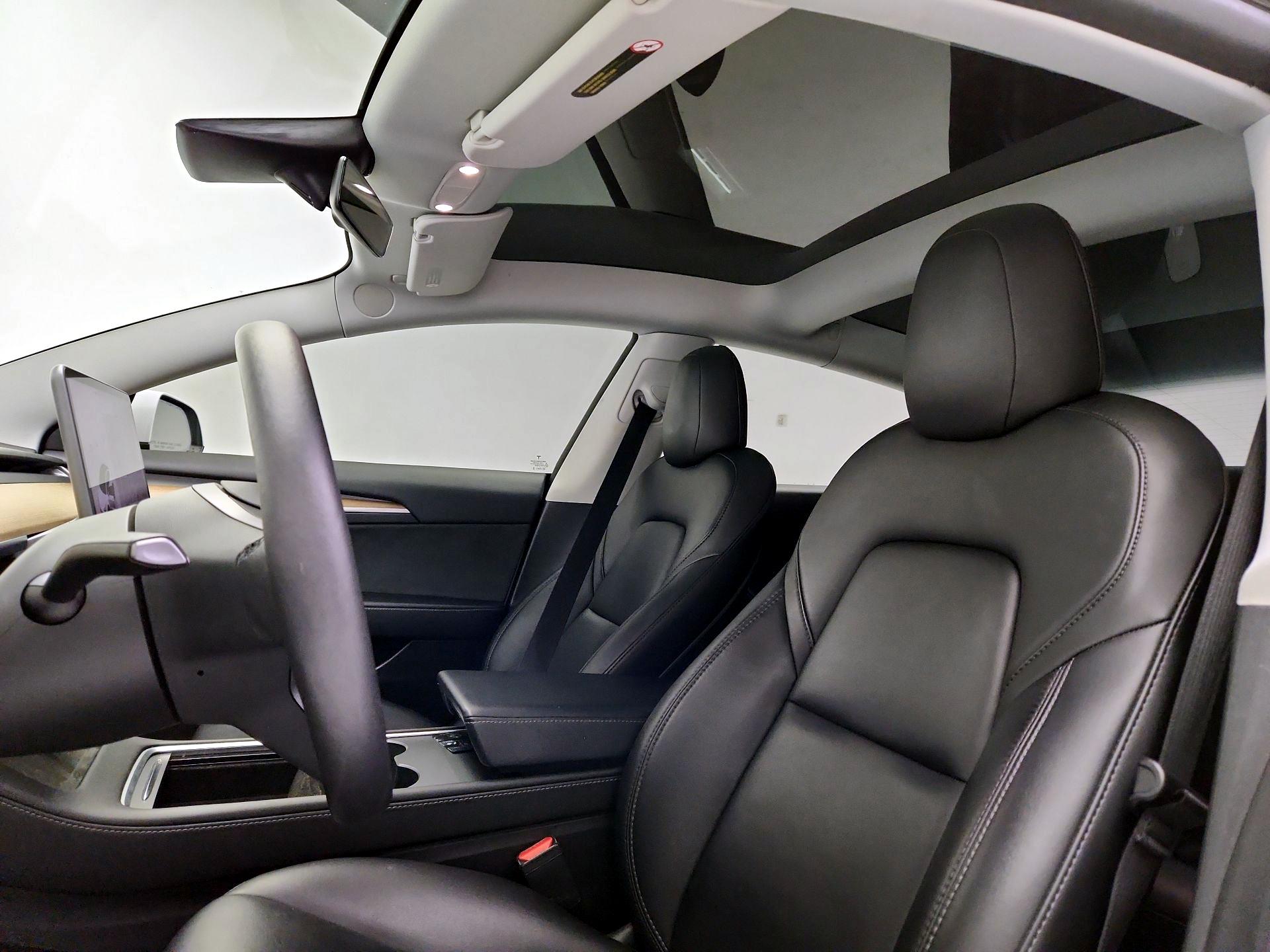 Thumbnail: 2022 Tesla Model 3 - 20