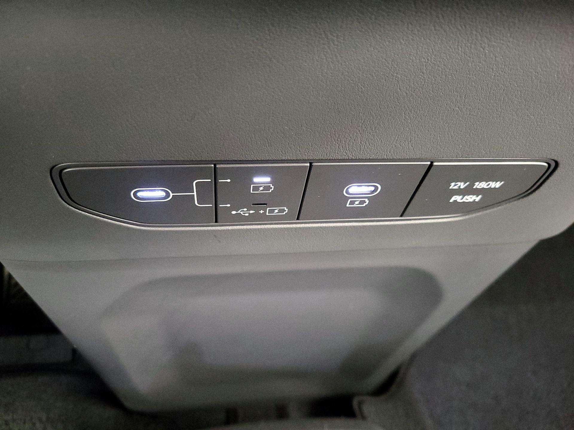 Thumbnail: 2024 Kia EV9 - 19