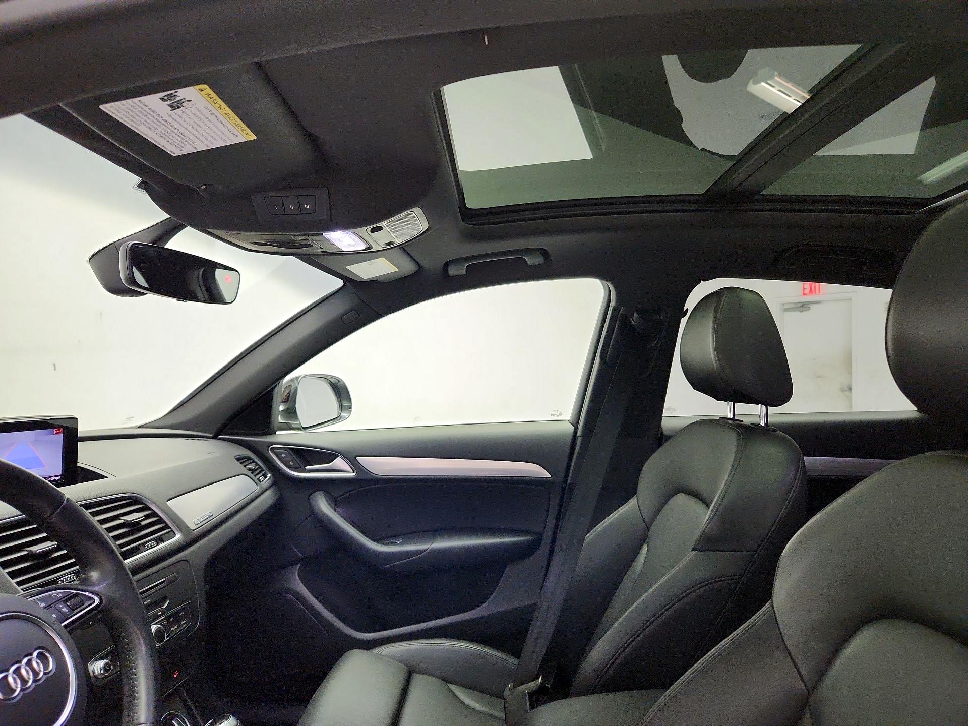 Thumbnail: 2018 Audi Q3 - 19